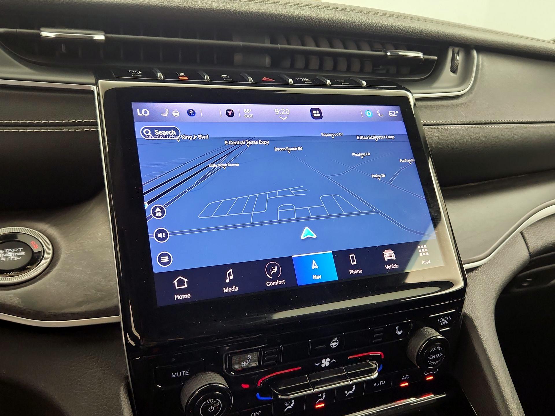 Thumbnail: 2023 Jeep Grand Cherokee - 14