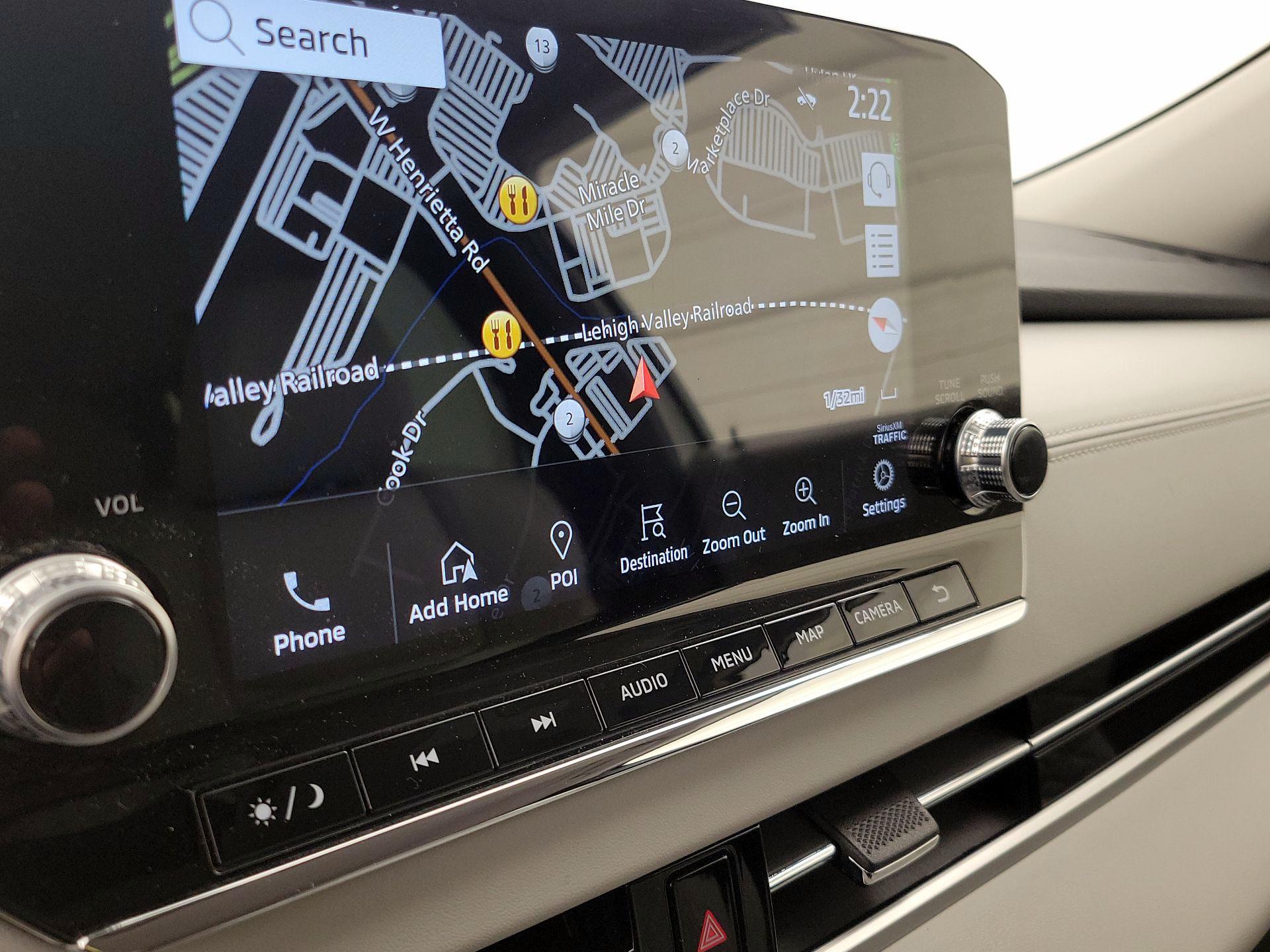 Thumbnail: 2022 Mitsubishi Outlander - 14