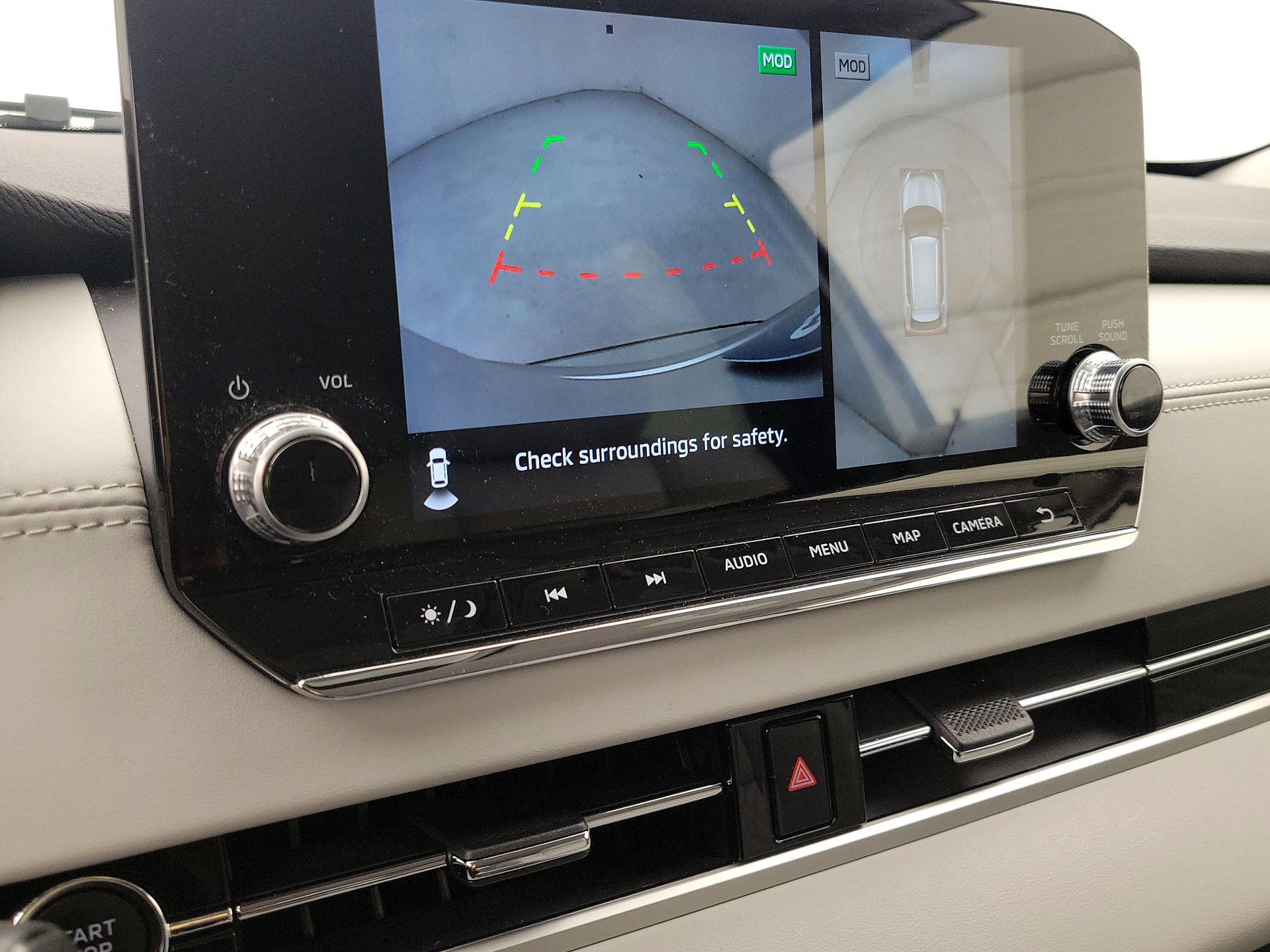 Thumbnail: 2022 Mitsubishi Outlander - 15