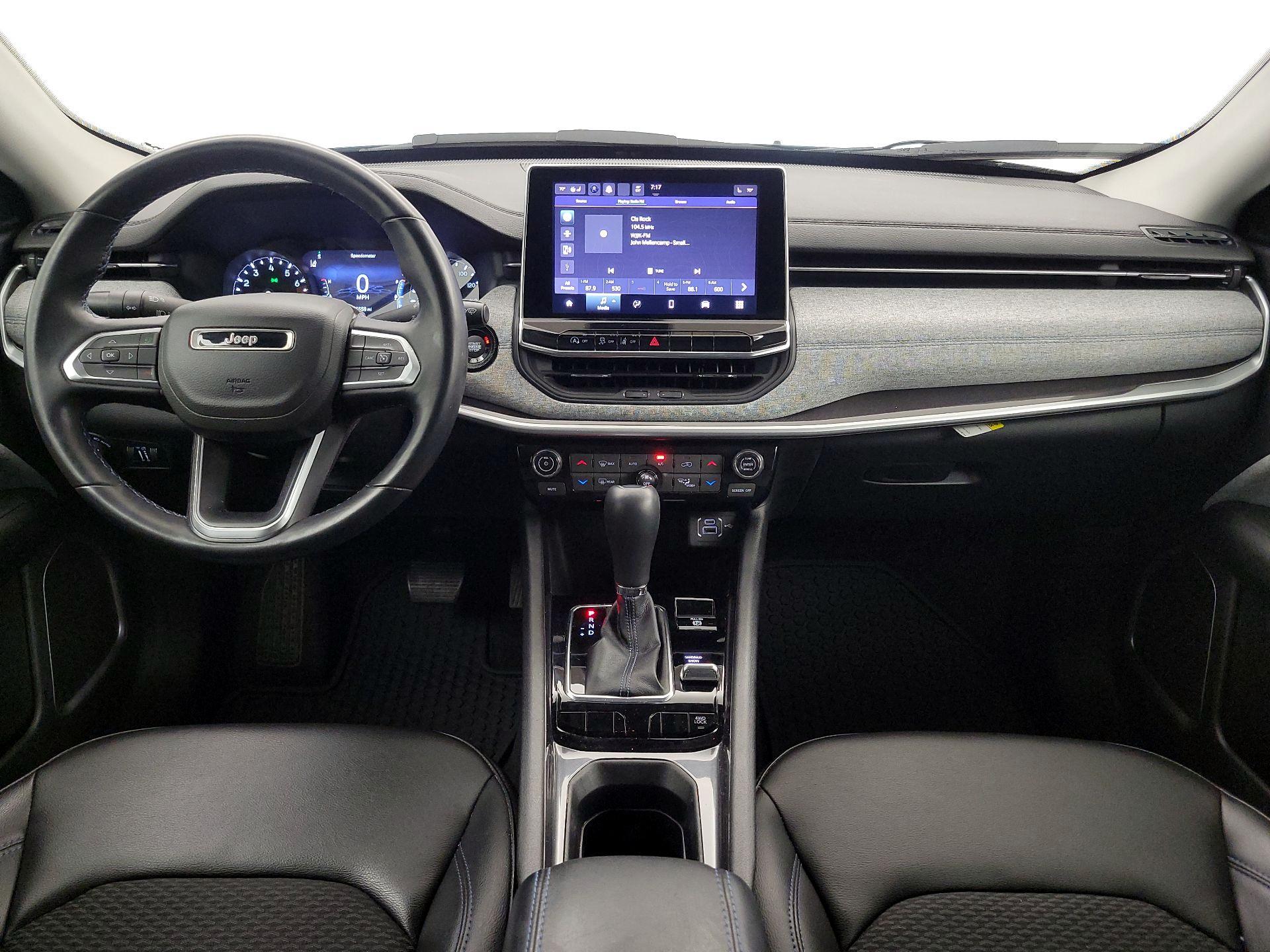 Thumbnail: 2022 Jeep Compass - 9