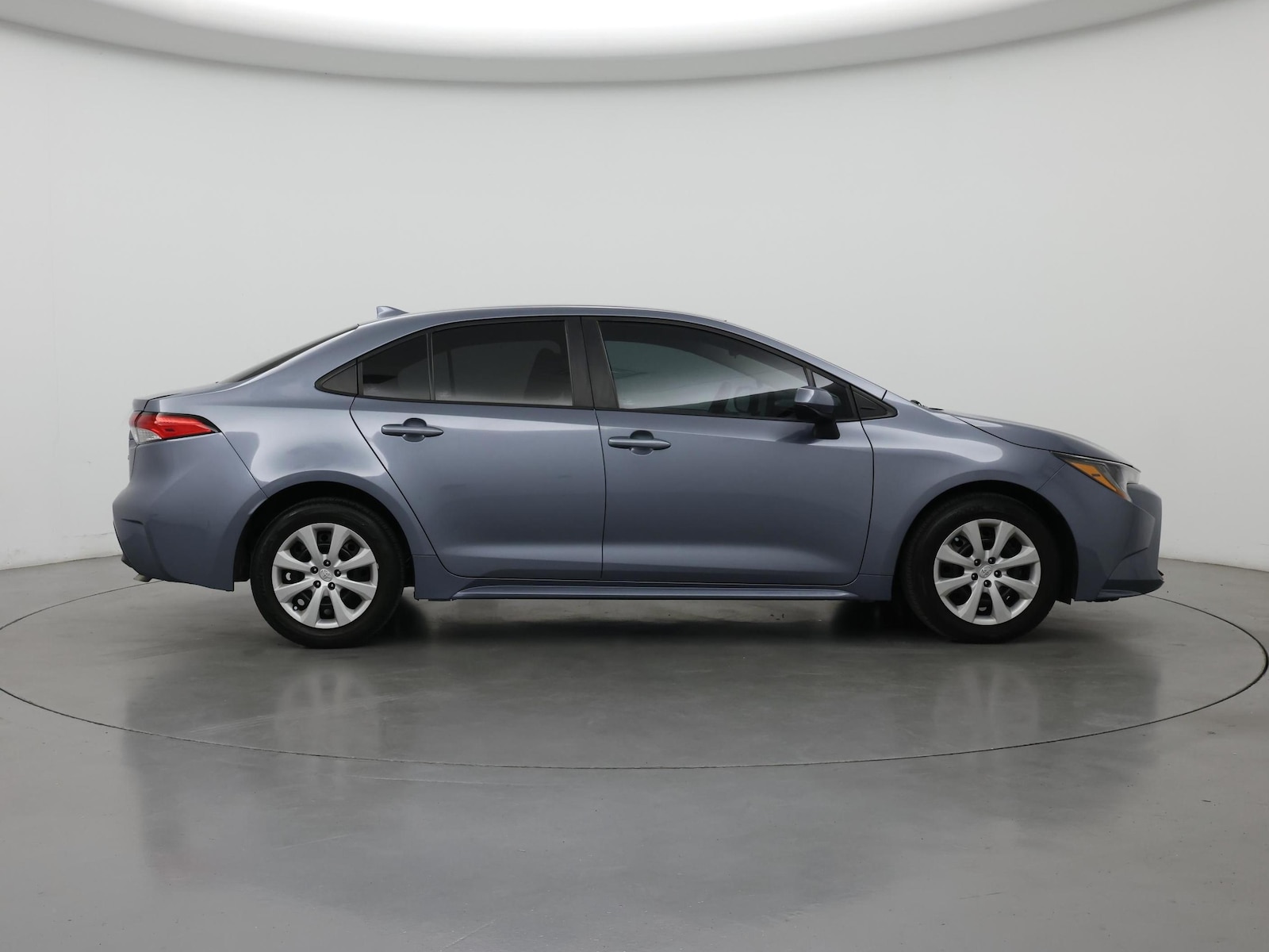 2024 Toyota Corolla LE - Photo 8