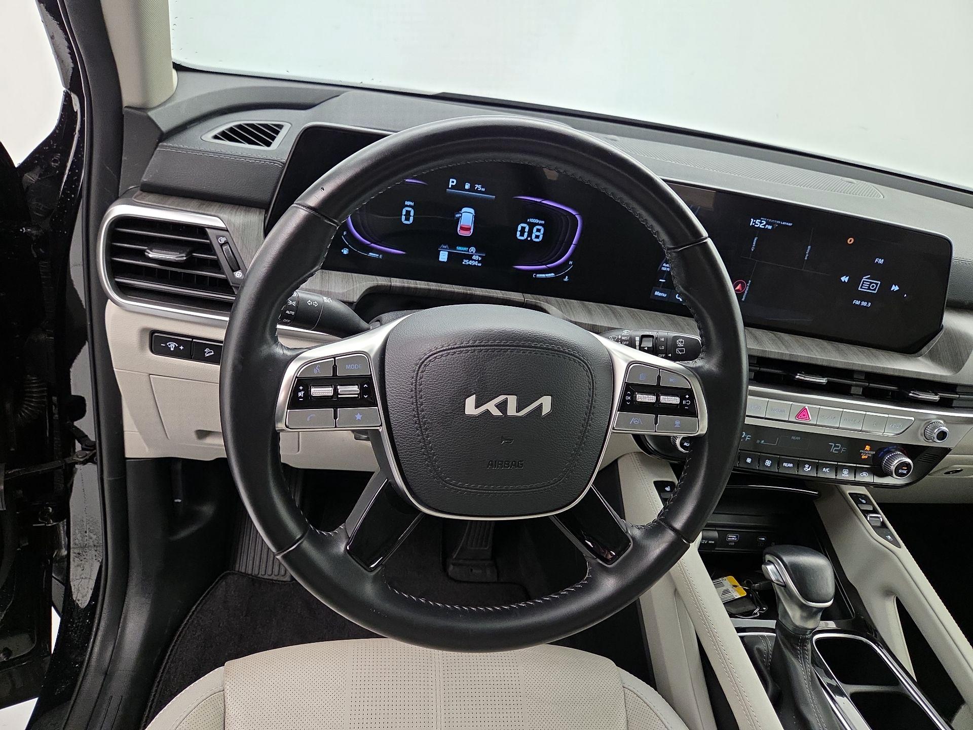 Thumbnail: 2023 Kia Telluride - 10