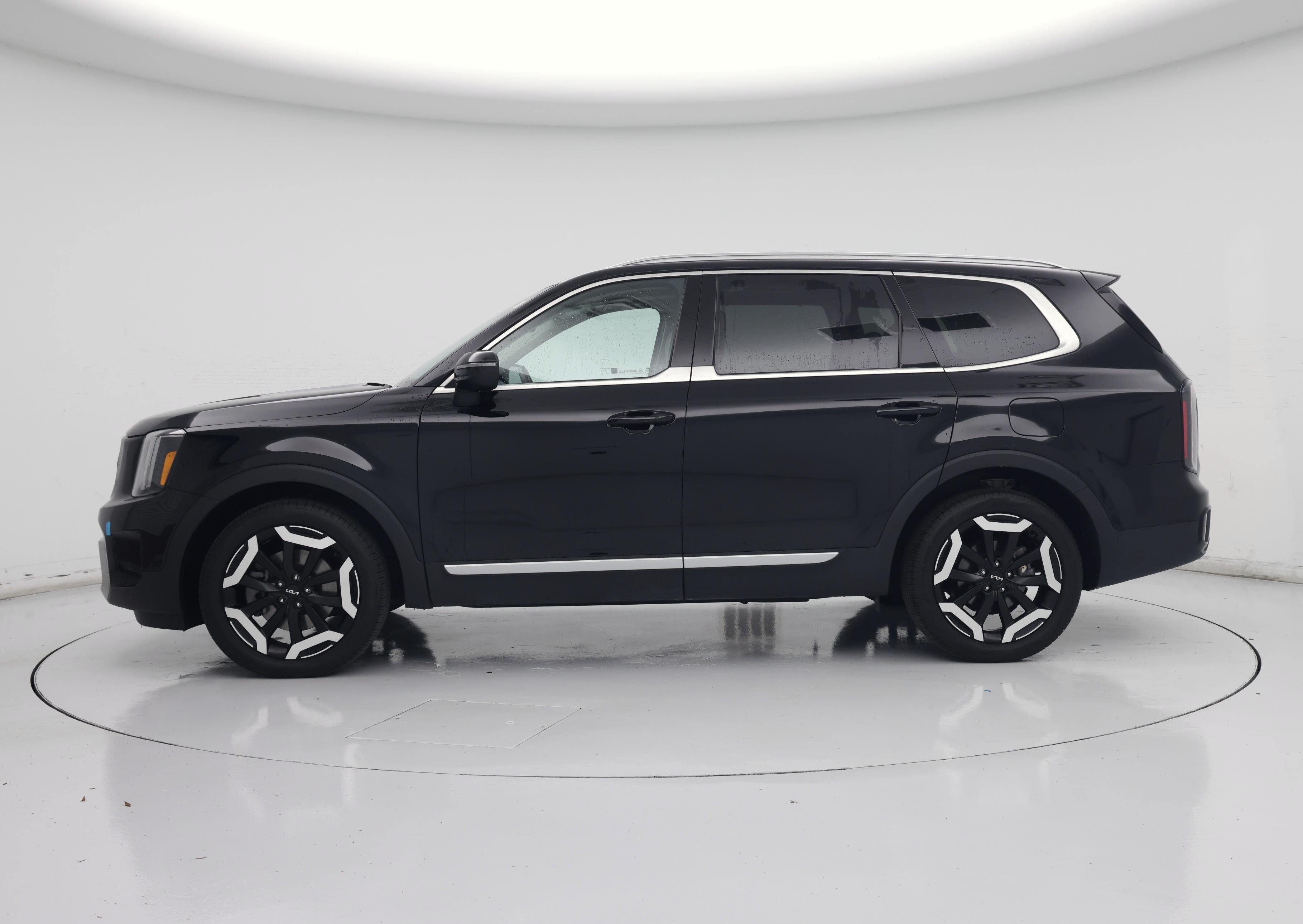 Thumbnail: 2023 Kia Telluride - 3