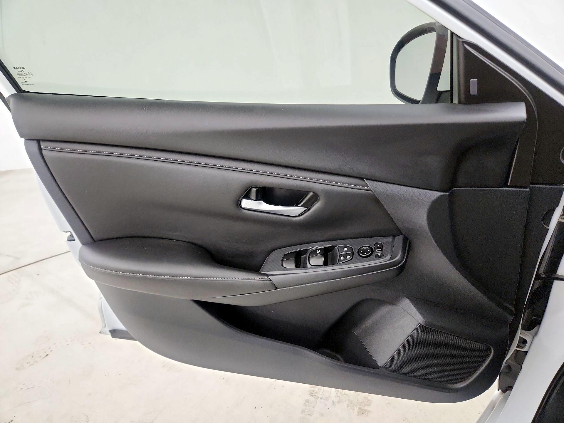 Thumbnail: 2025 Nissan Sentra - 12