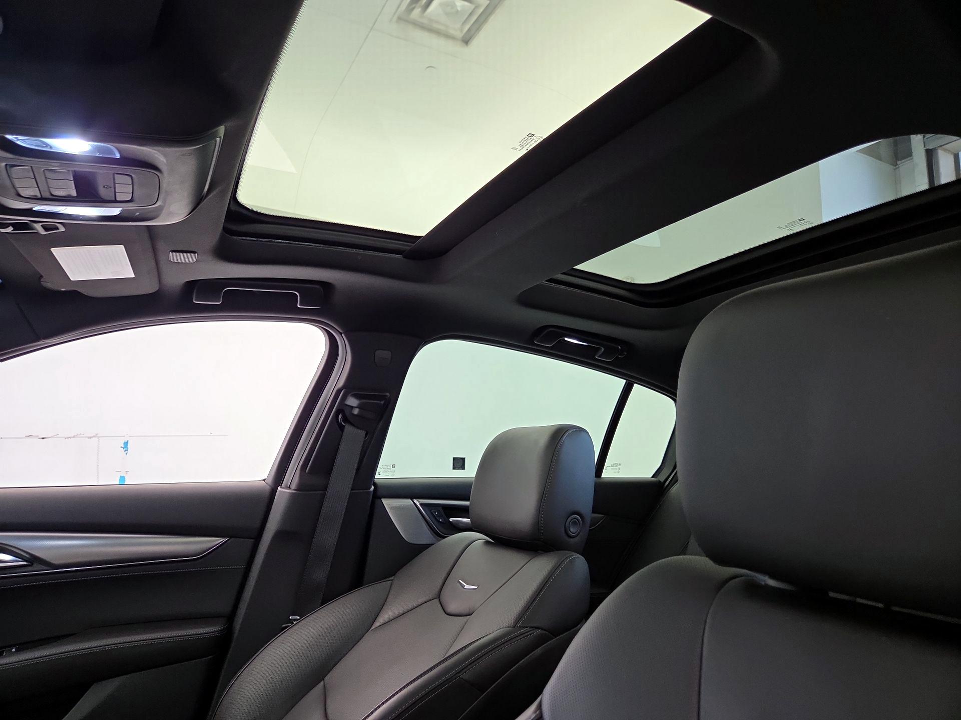 Thumbnail: 2024 Cadillac CT5 - 20