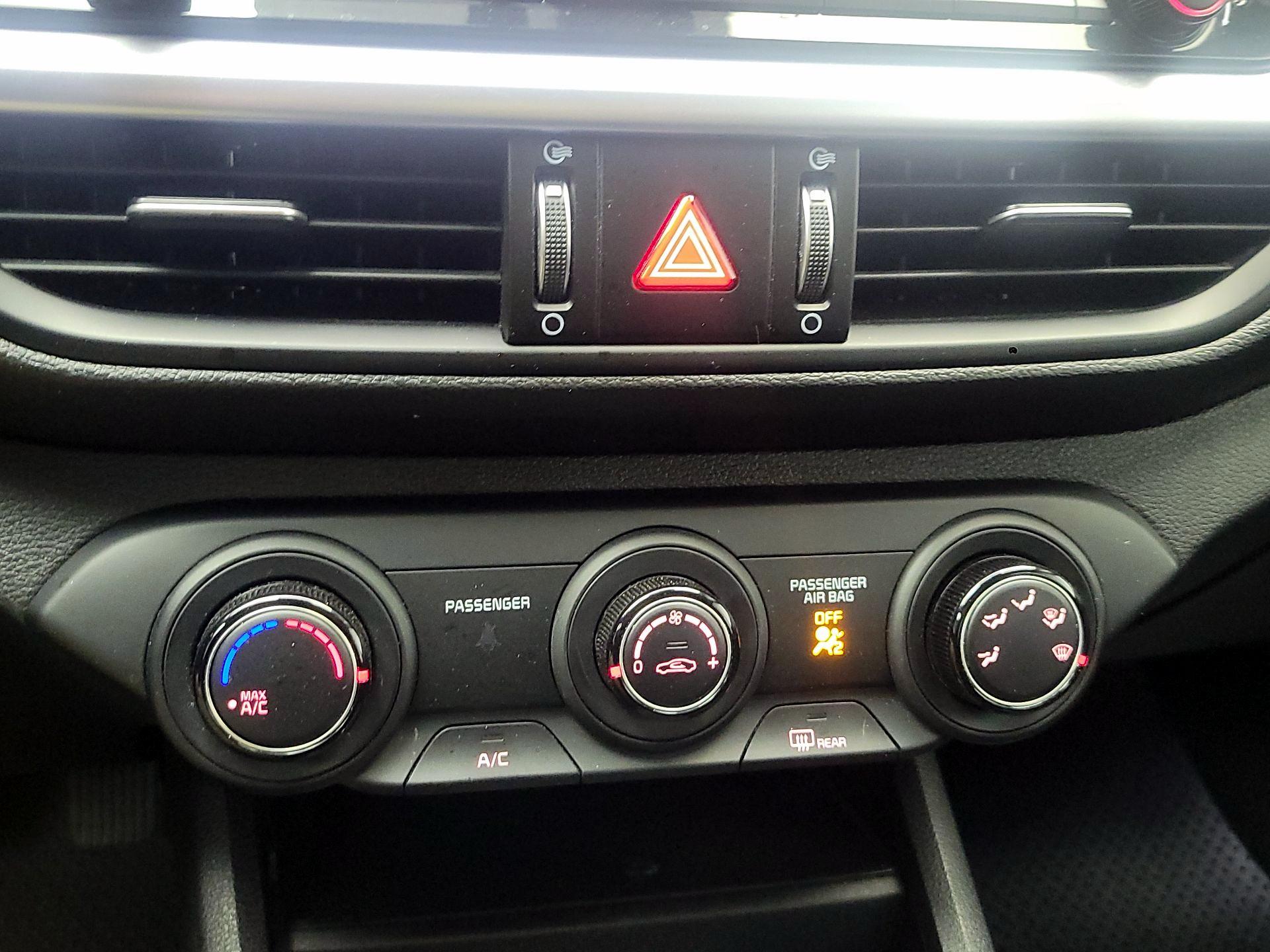 Thumbnail: 2023 Kia Forte - 14