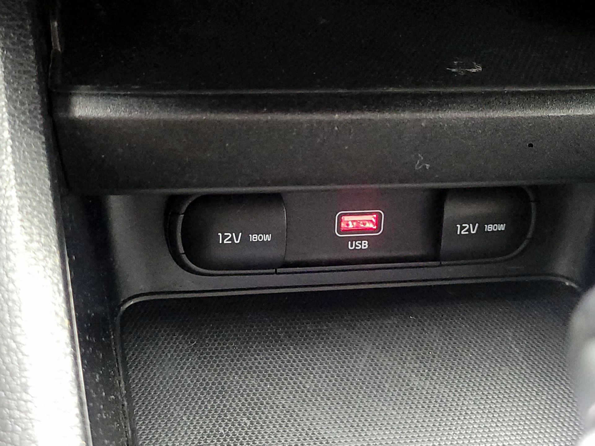 Thumbnail: 2023 Kia Forte - 16