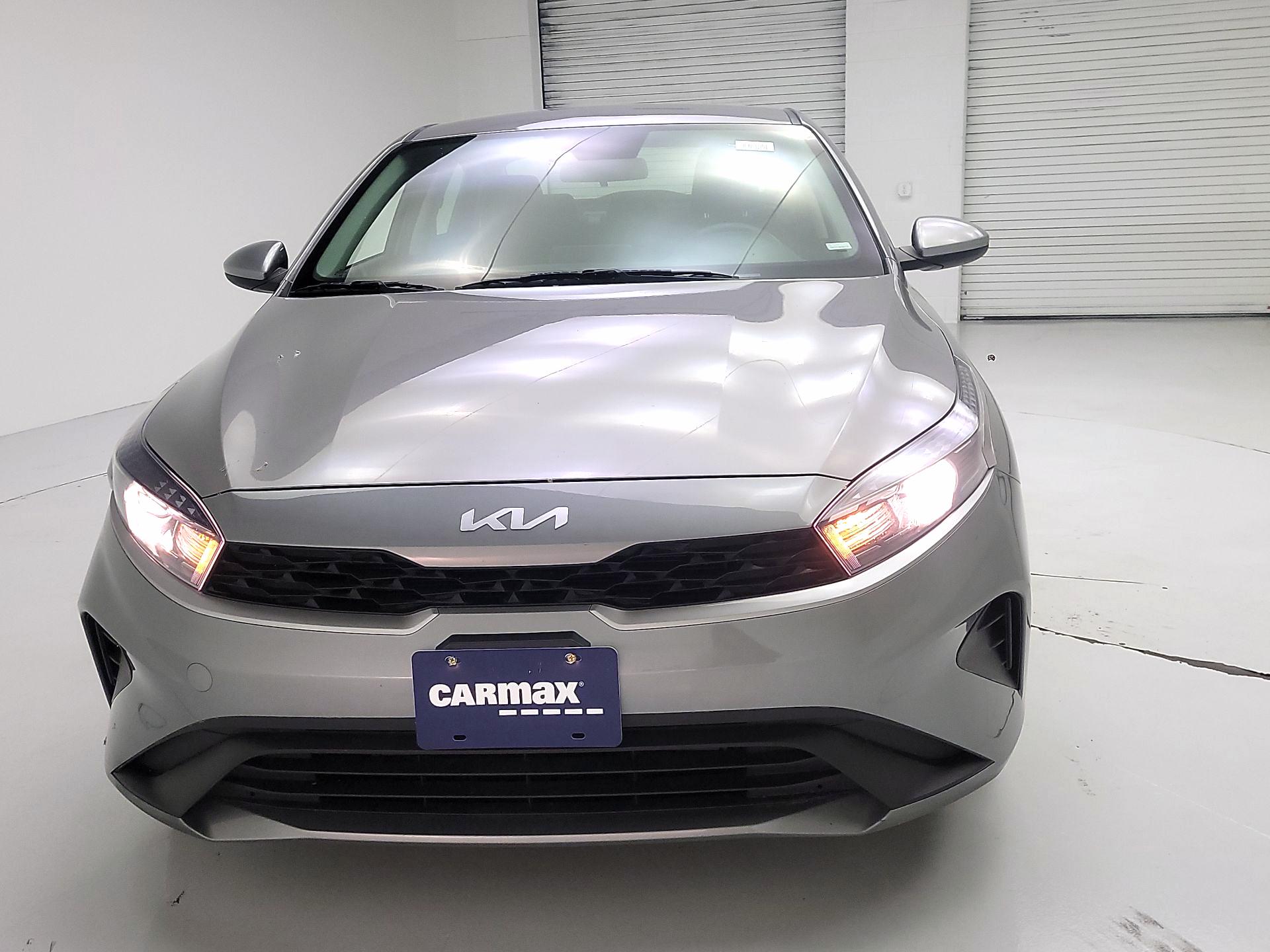 Thumbnail: 2023 Kia Forte - 2