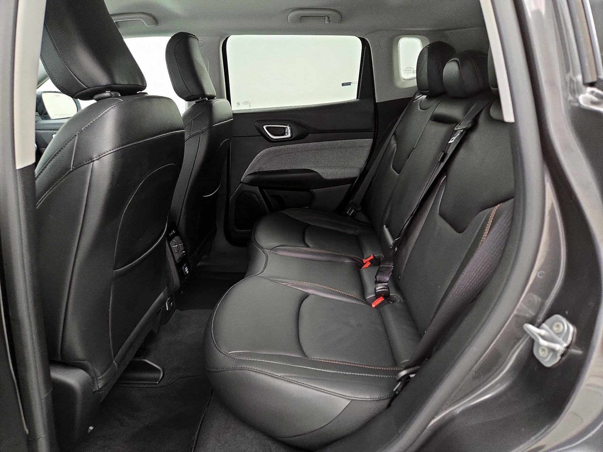 Thumbnail: 2022 Jeep Compass - 19