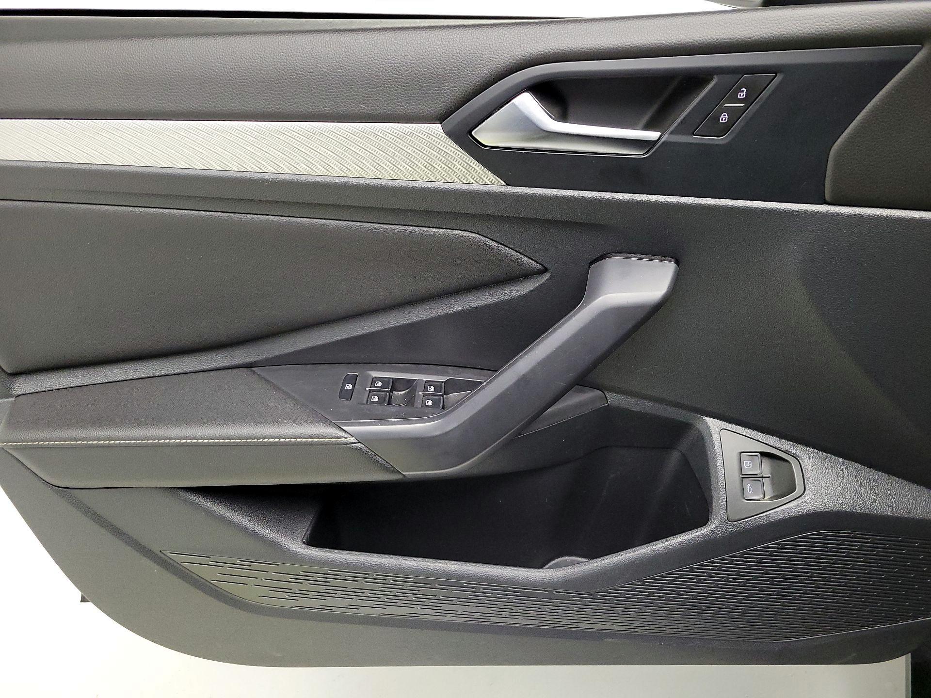 Thumbnail: 2024 Volkswagen Jetta - 12
