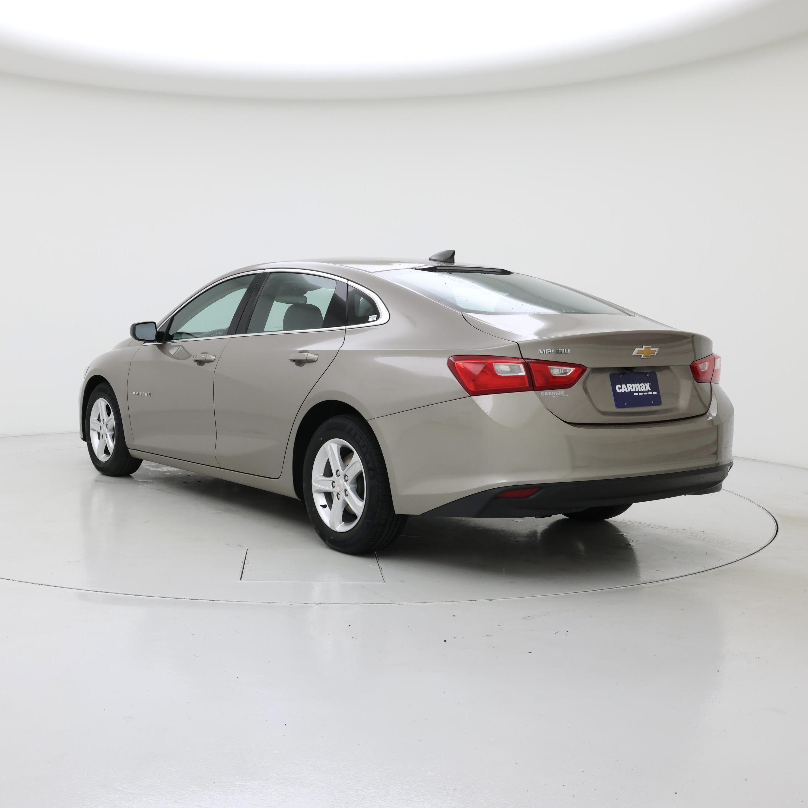 Thumbnail: 2024 Chevrolet Malibu - 2