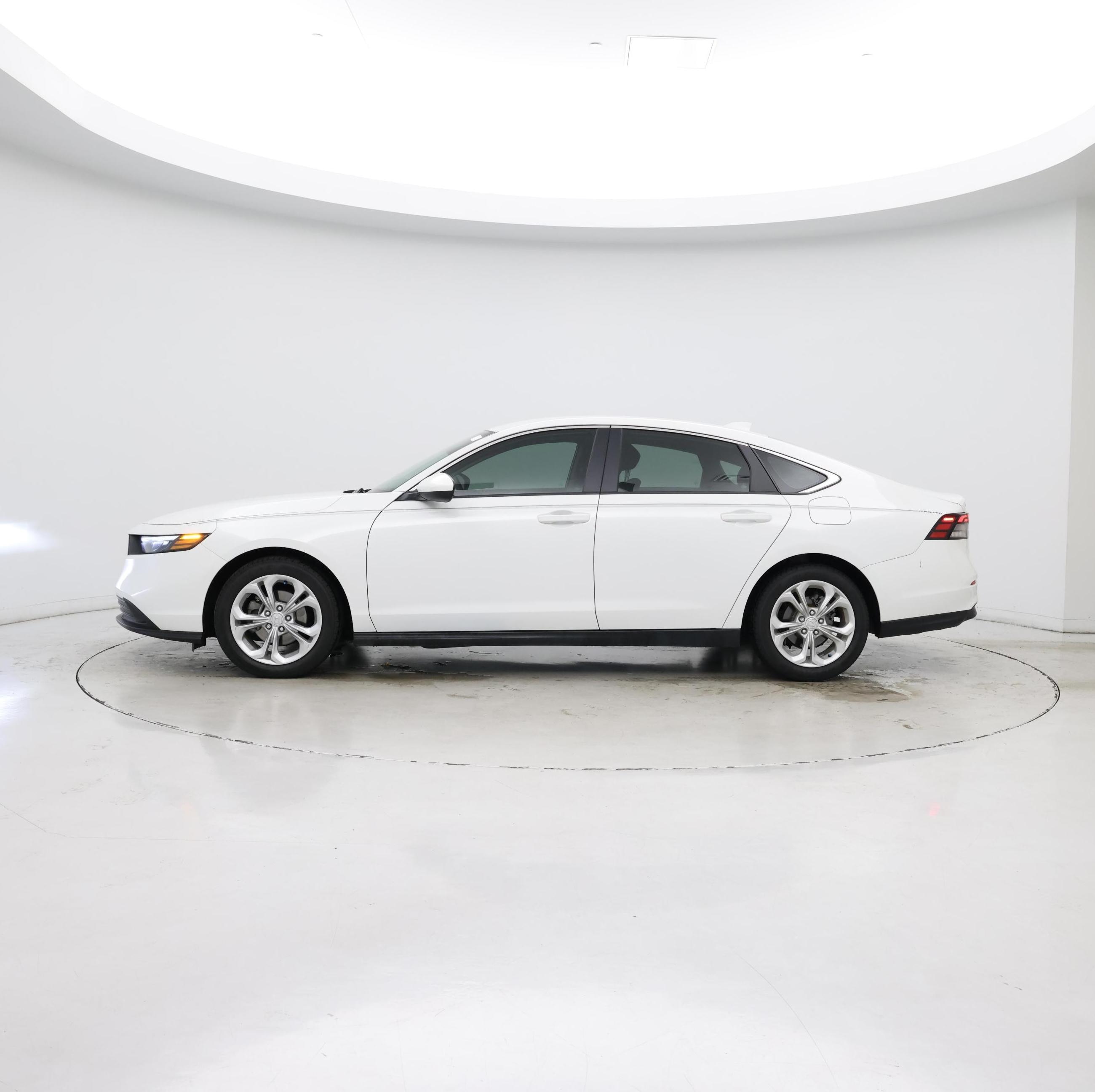 Thumbnail: 2023 Honda Accord - 3