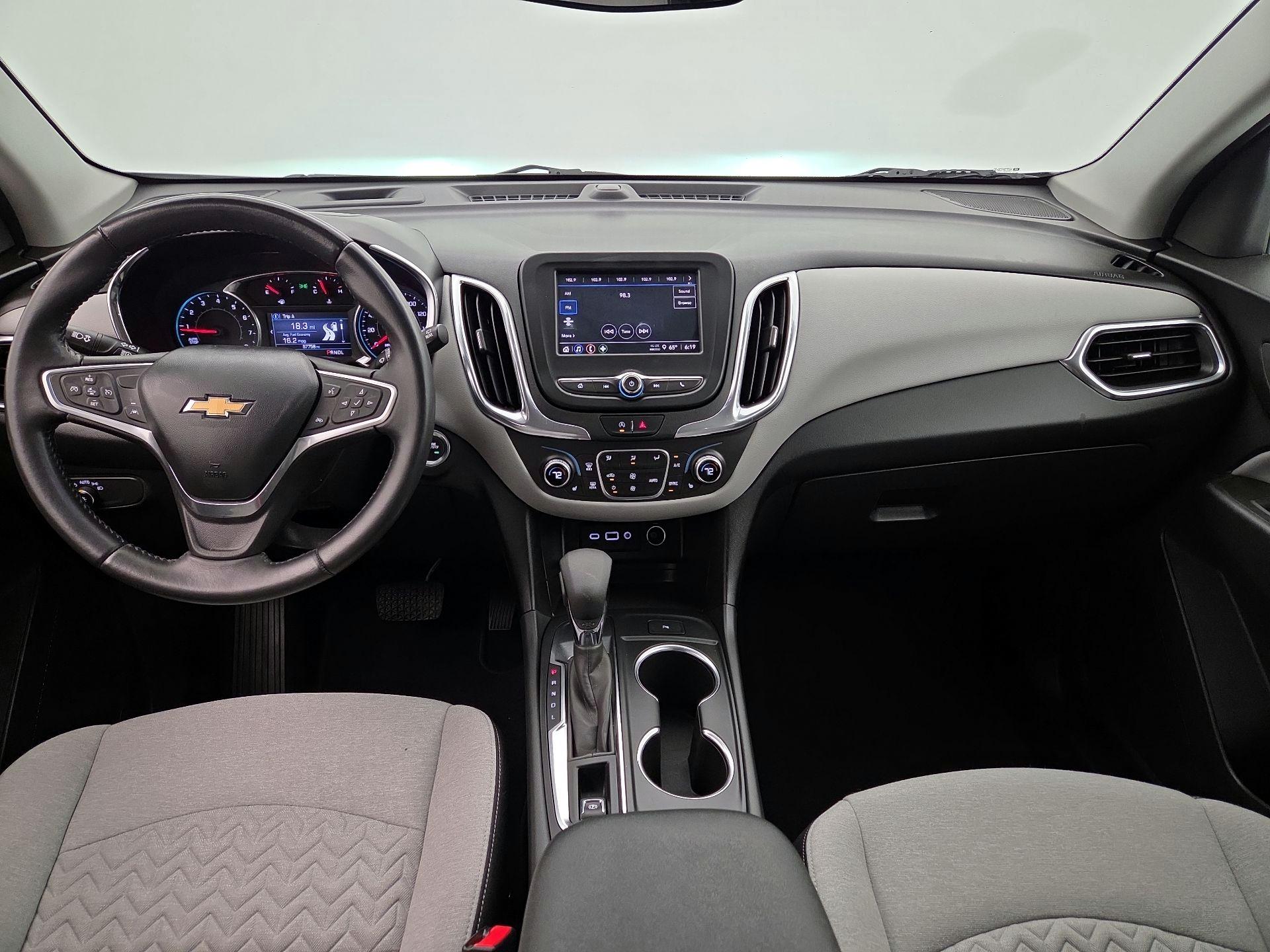 Thumbnail: 2022 Chevrolet Equinox - 9