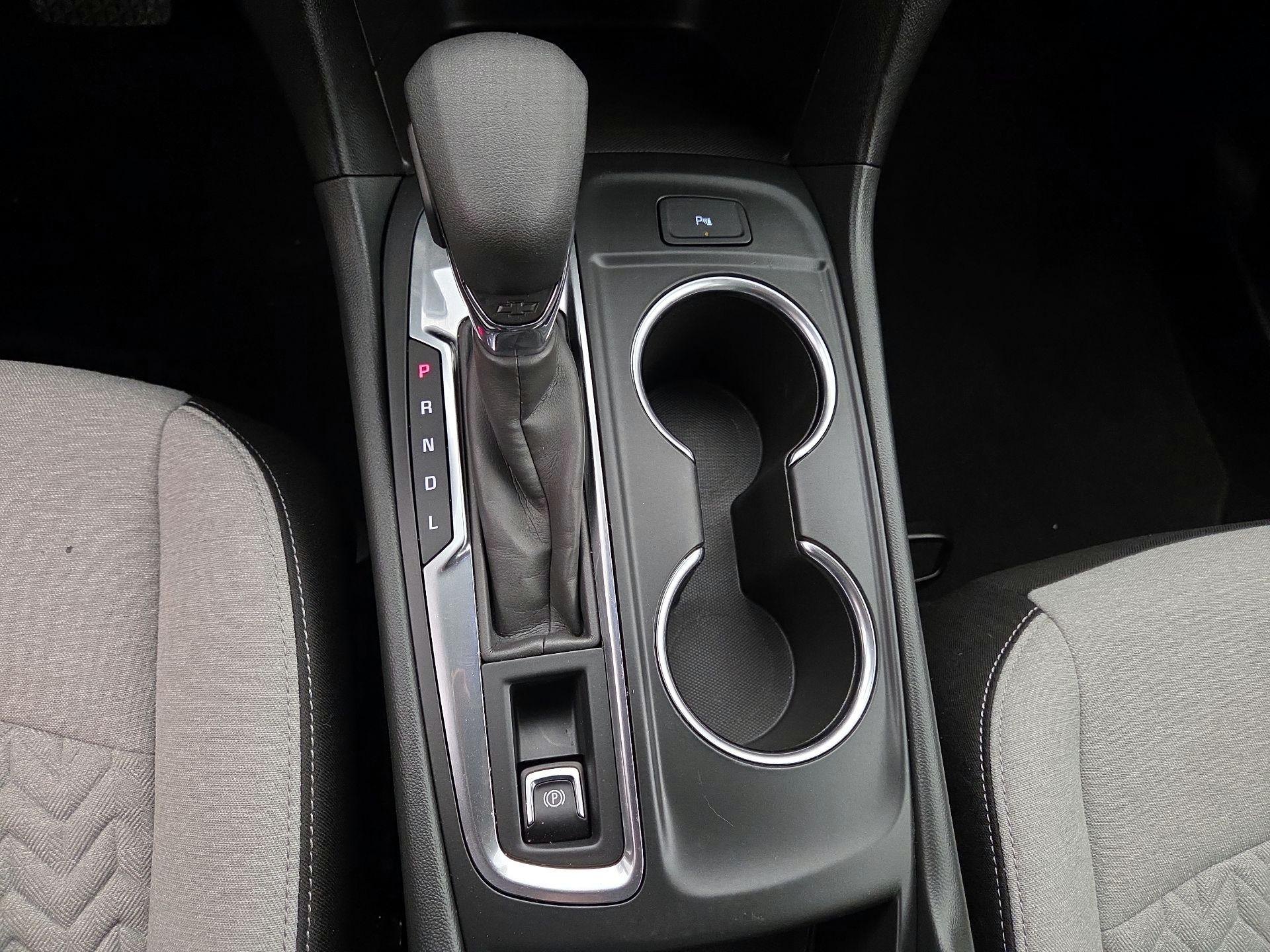 Thumbnail: 2022 Chevrolet Equinox - 17