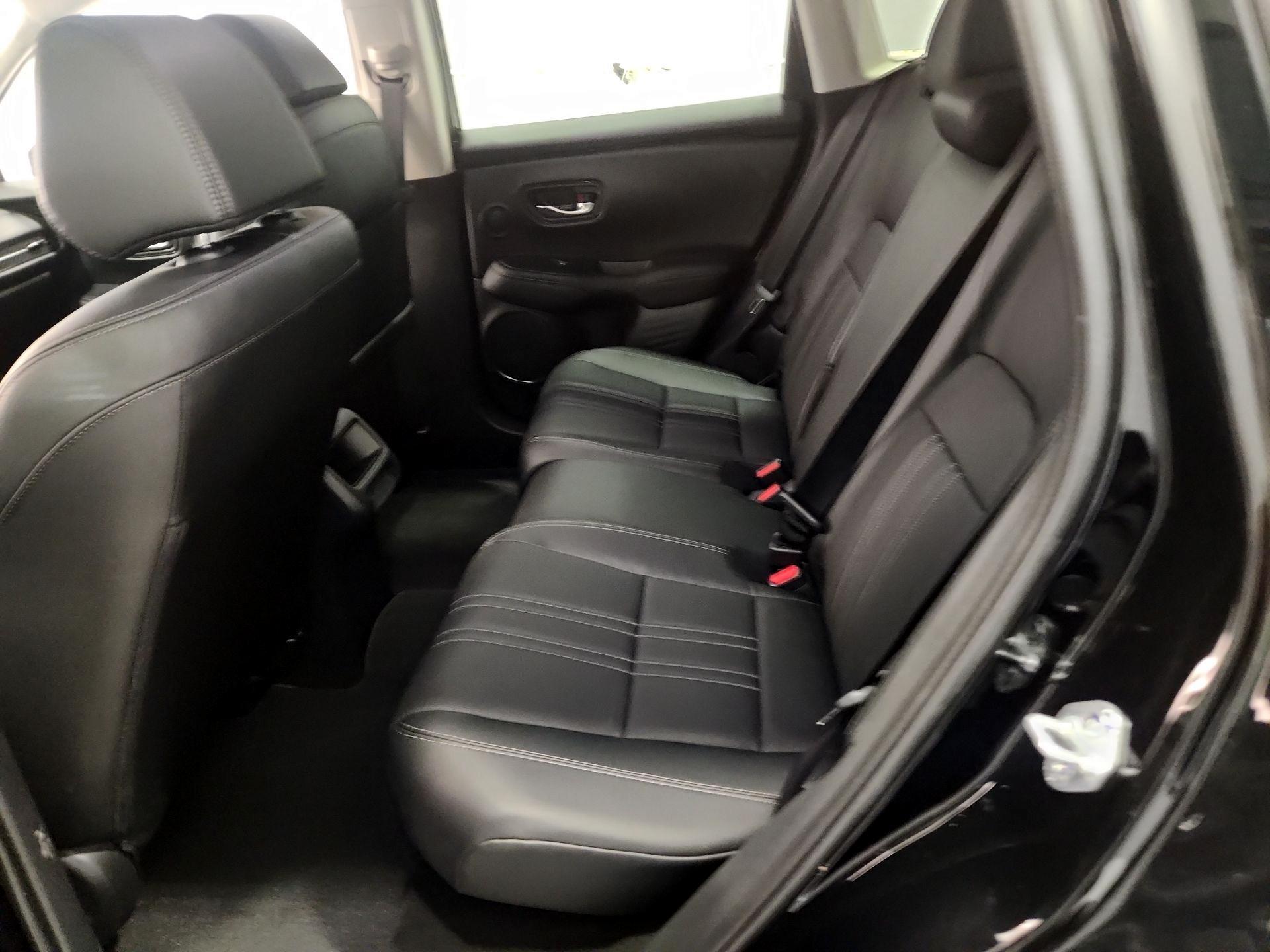 Thumbnail: 2025 Honda HR-V - 19