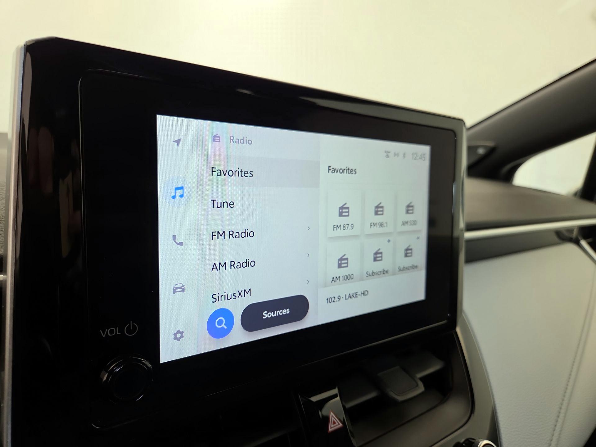 Thumbnail: 2023 Toyota Corolla - 15