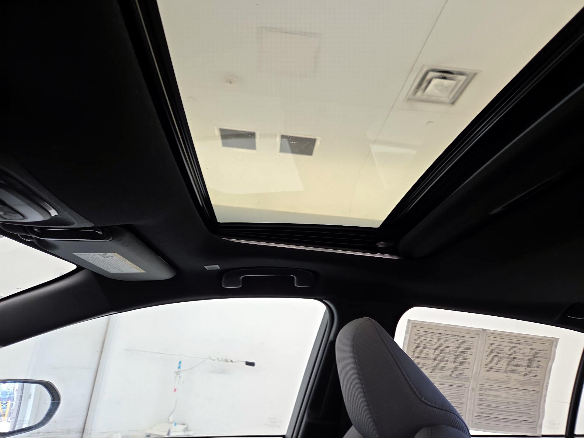 Thumbnail: 2023 Toyota Corolla - 19