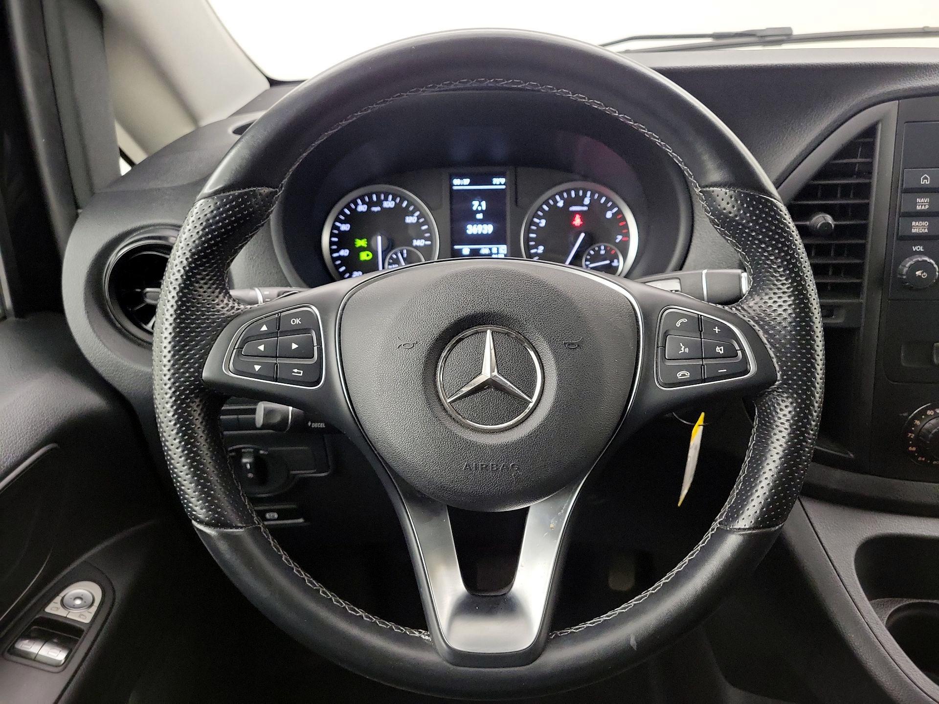 Thumbnail: 2023 Mercedes-Benz Metris - 10