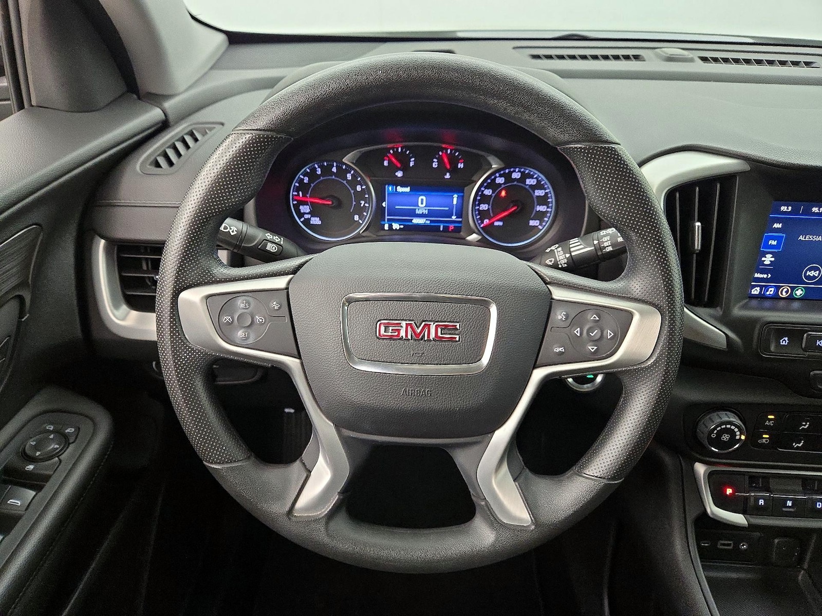 2022 GMC Terrain SLE - Photo 11