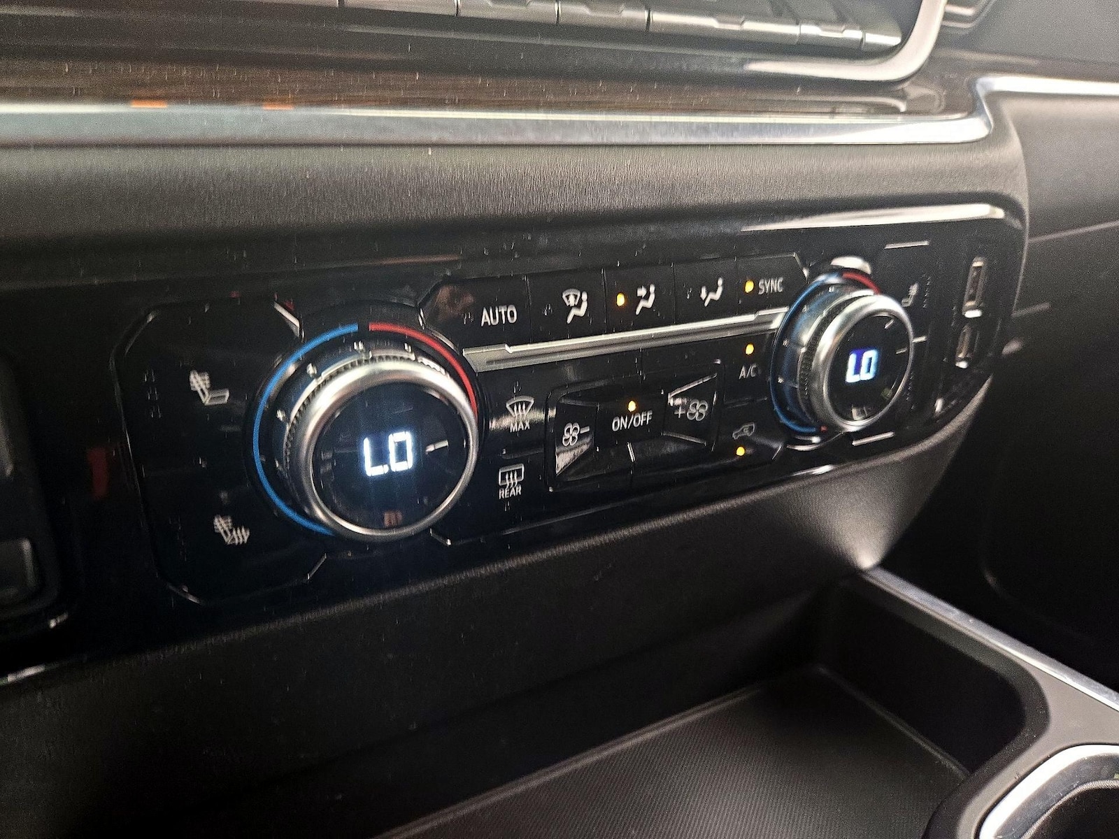 2022 GMC Sierra 1500 Elevation - Photo 16