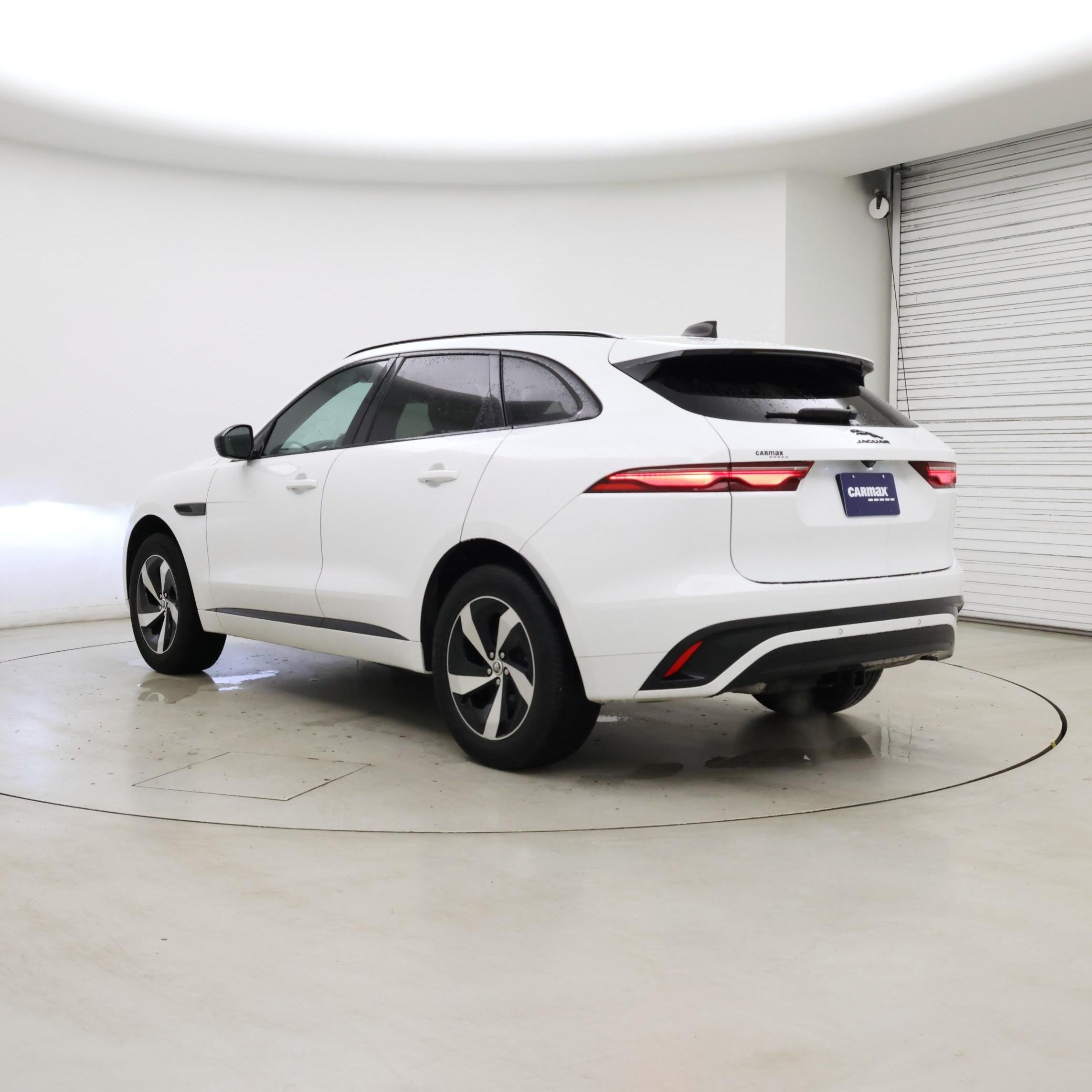 Thumbnail: 2024 Jaguar F-Pace - 2