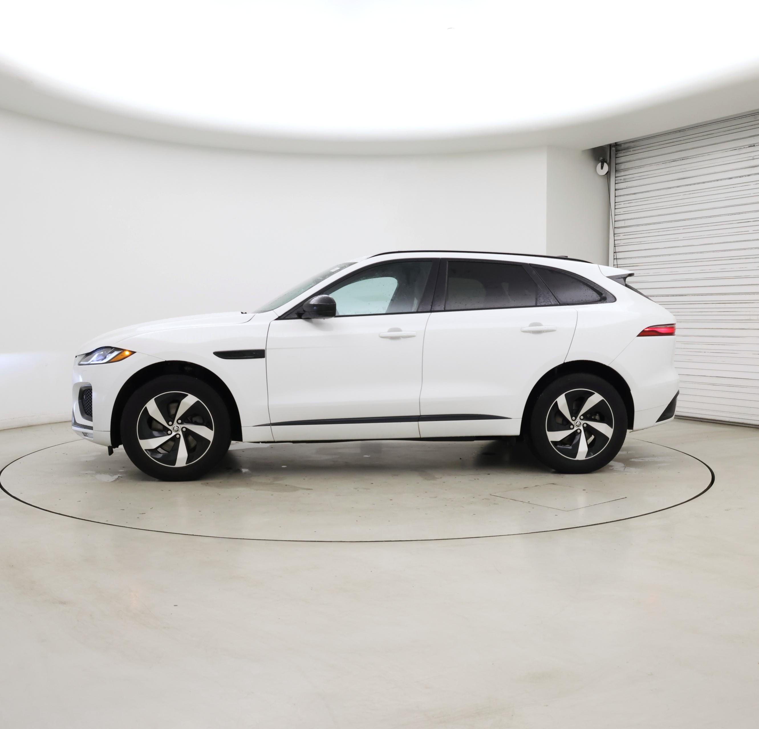 Thumbnail: 2024 Jaguar F-Pace - 3