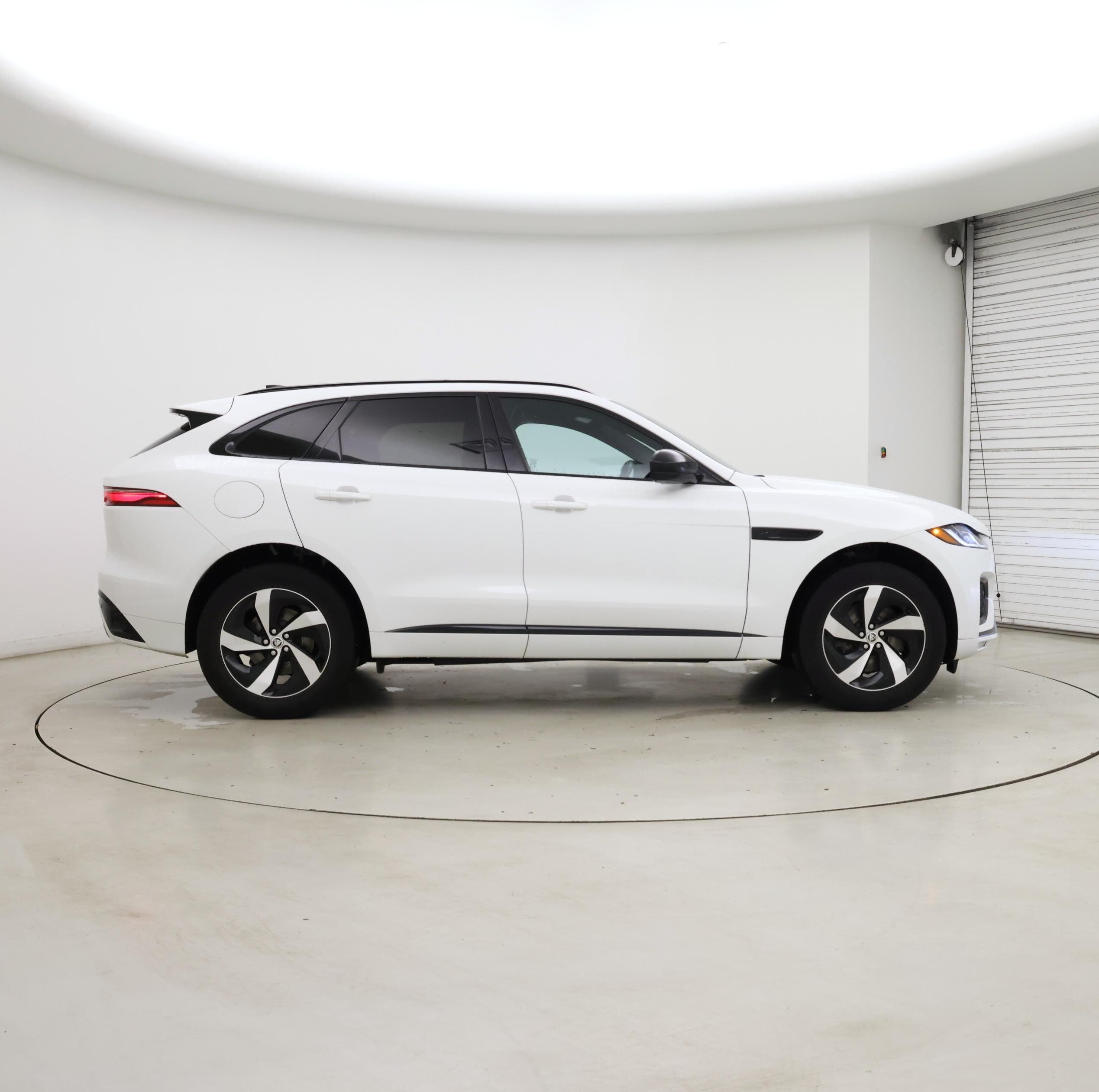 Thumbnail: 2024 Jaguar F-Pace - 7