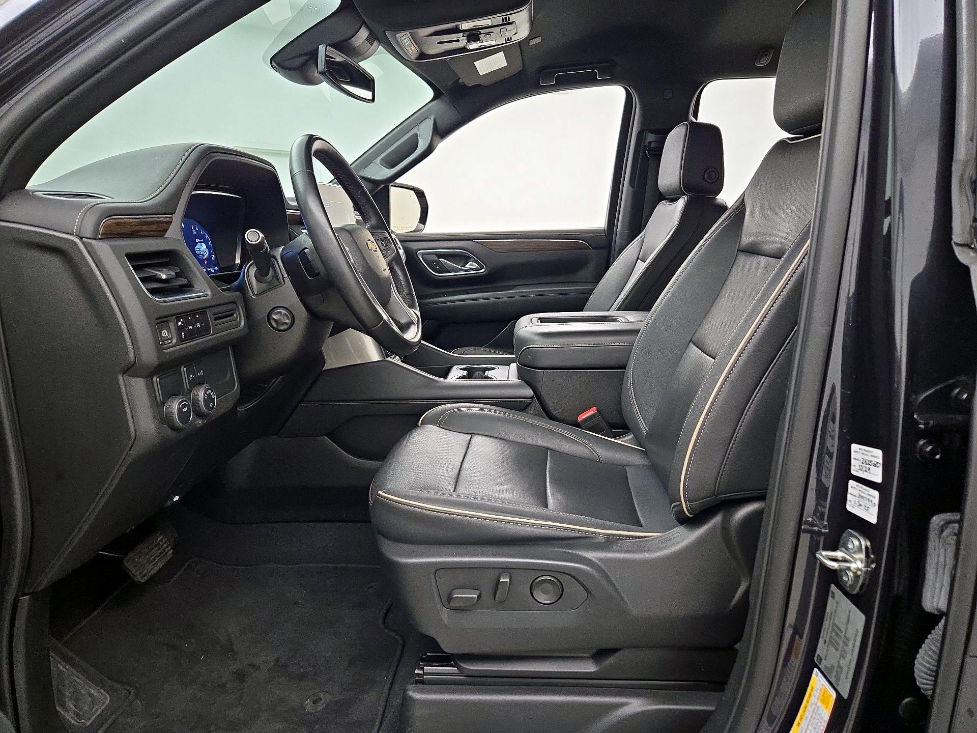 Thumbnail: 2023 Chevrolet Suburban - 11