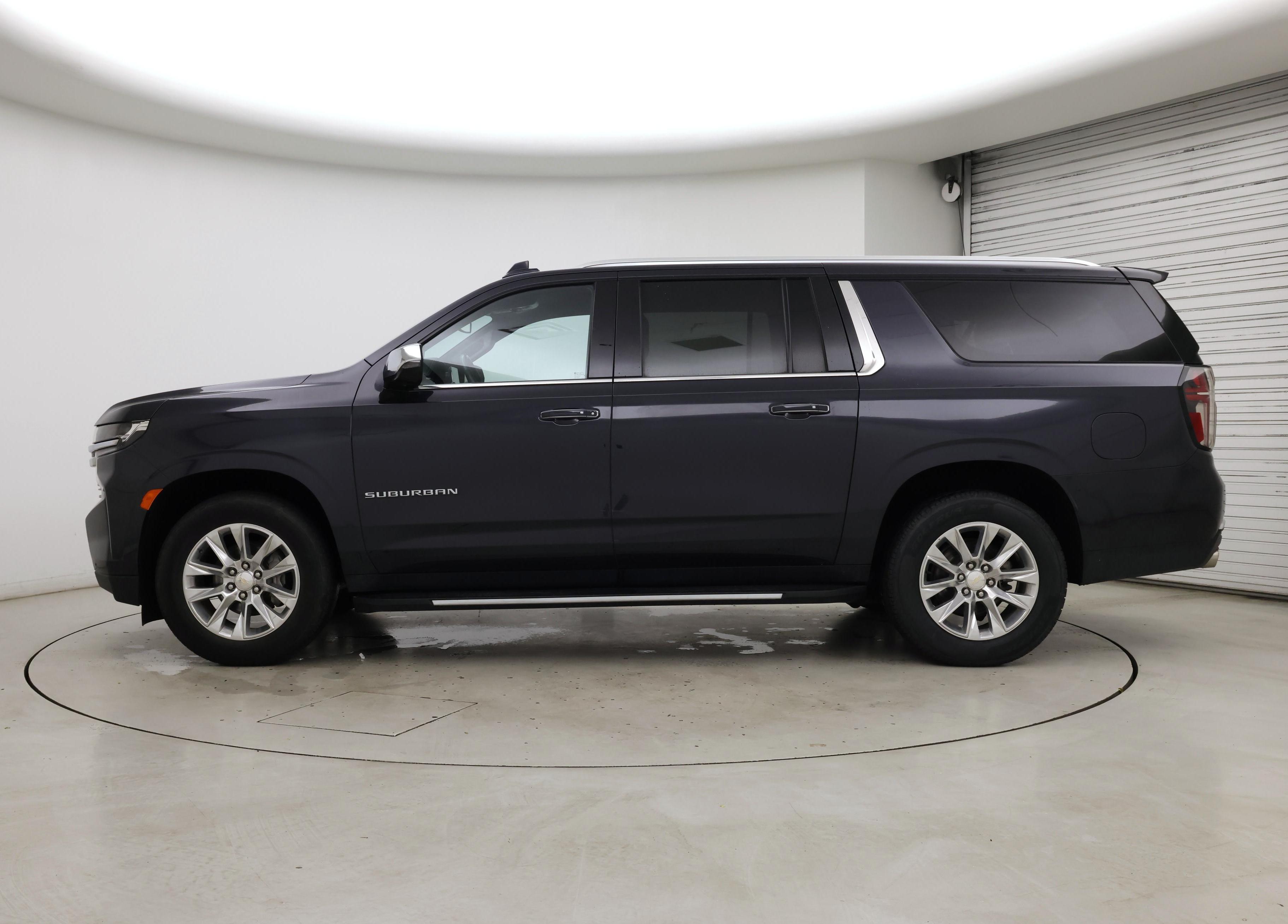 Thumbnail: 2023 Chevrolet Suburban - 3