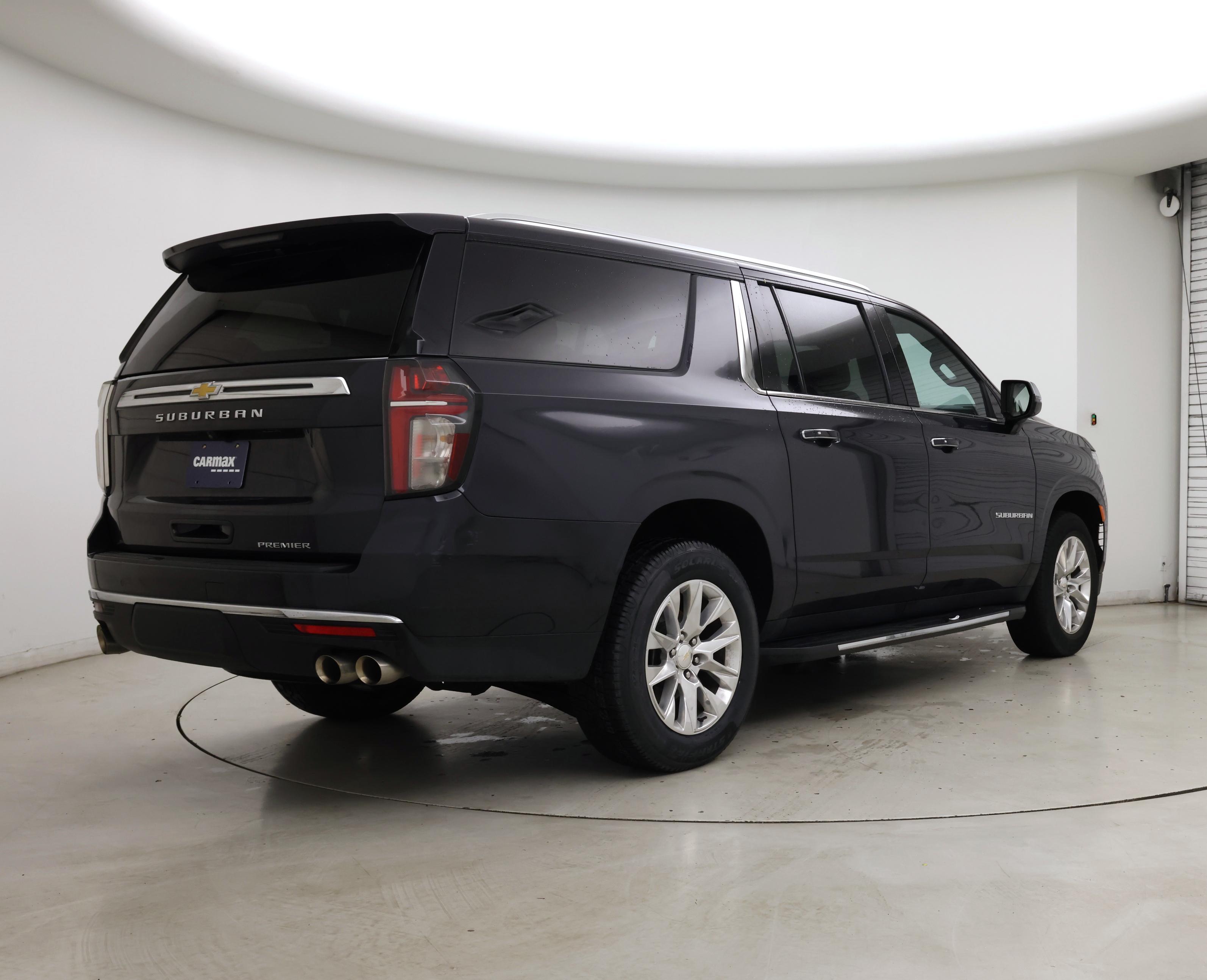 Thumbnail: 2023 Chevrolet Suburban - 8