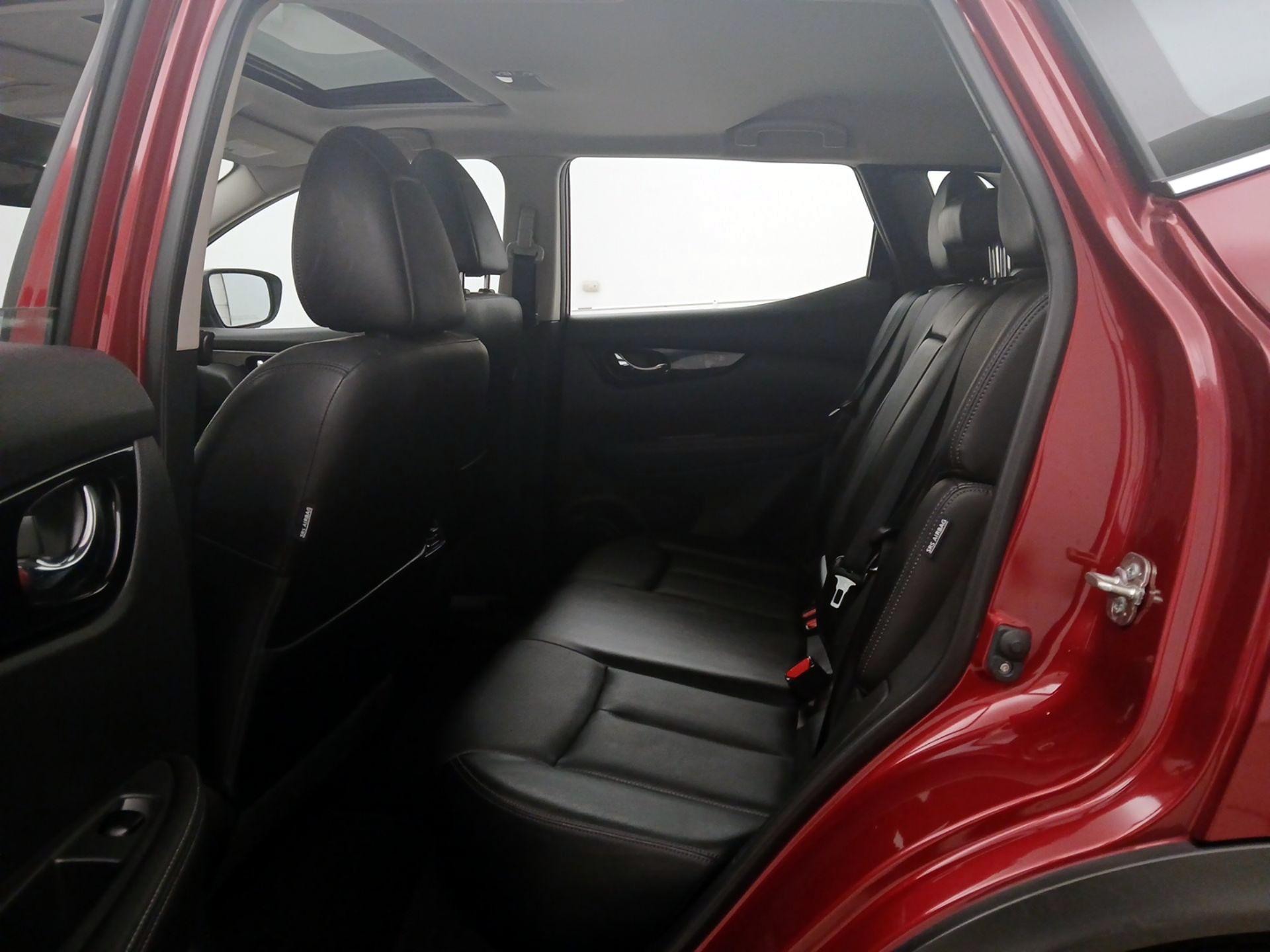 Thumbnail: 2022 Nissan Rogue Sport - 20