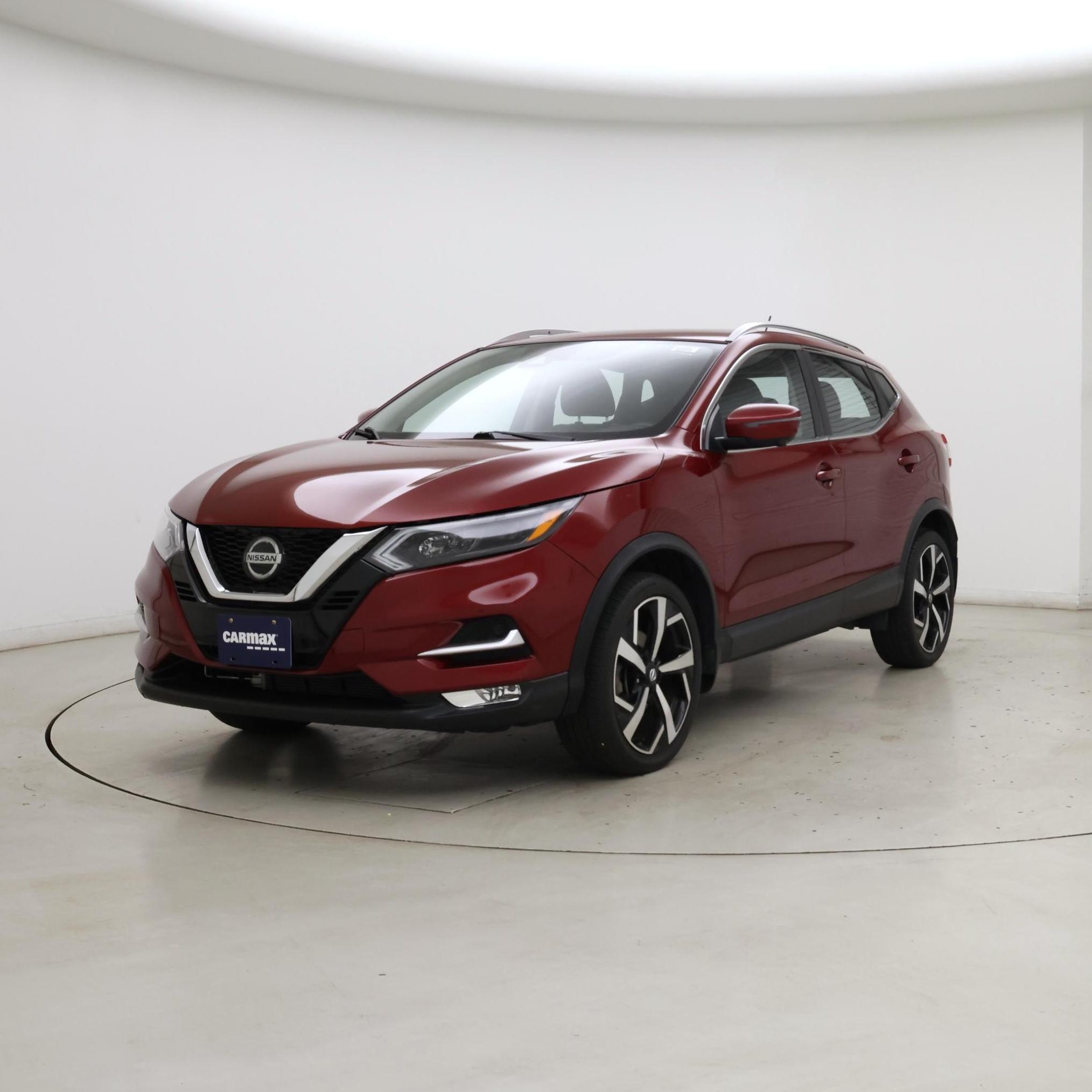 Thumbnail: 2022 Nissan Rogue Sport - 4