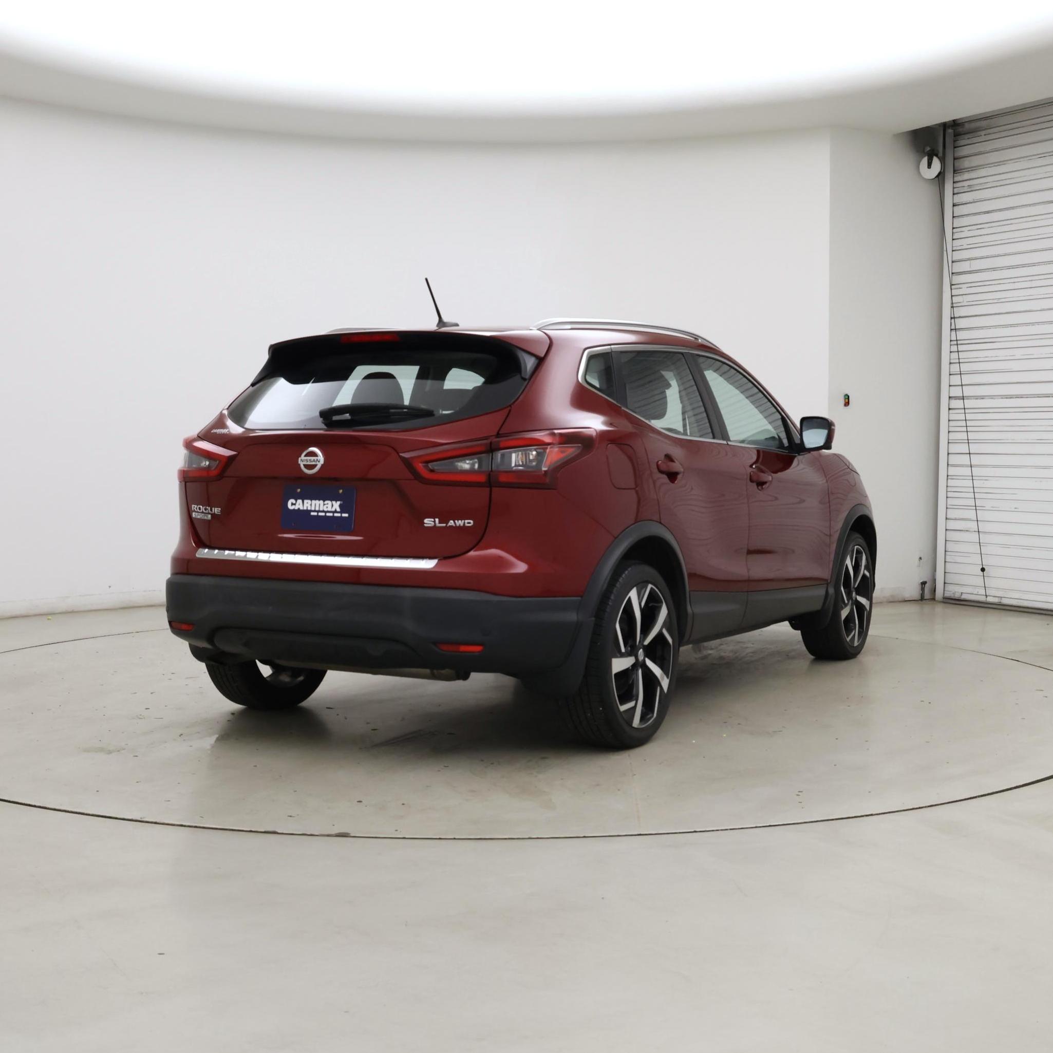 Thumbnail: 2022 Nissan Rogue Sport - 8