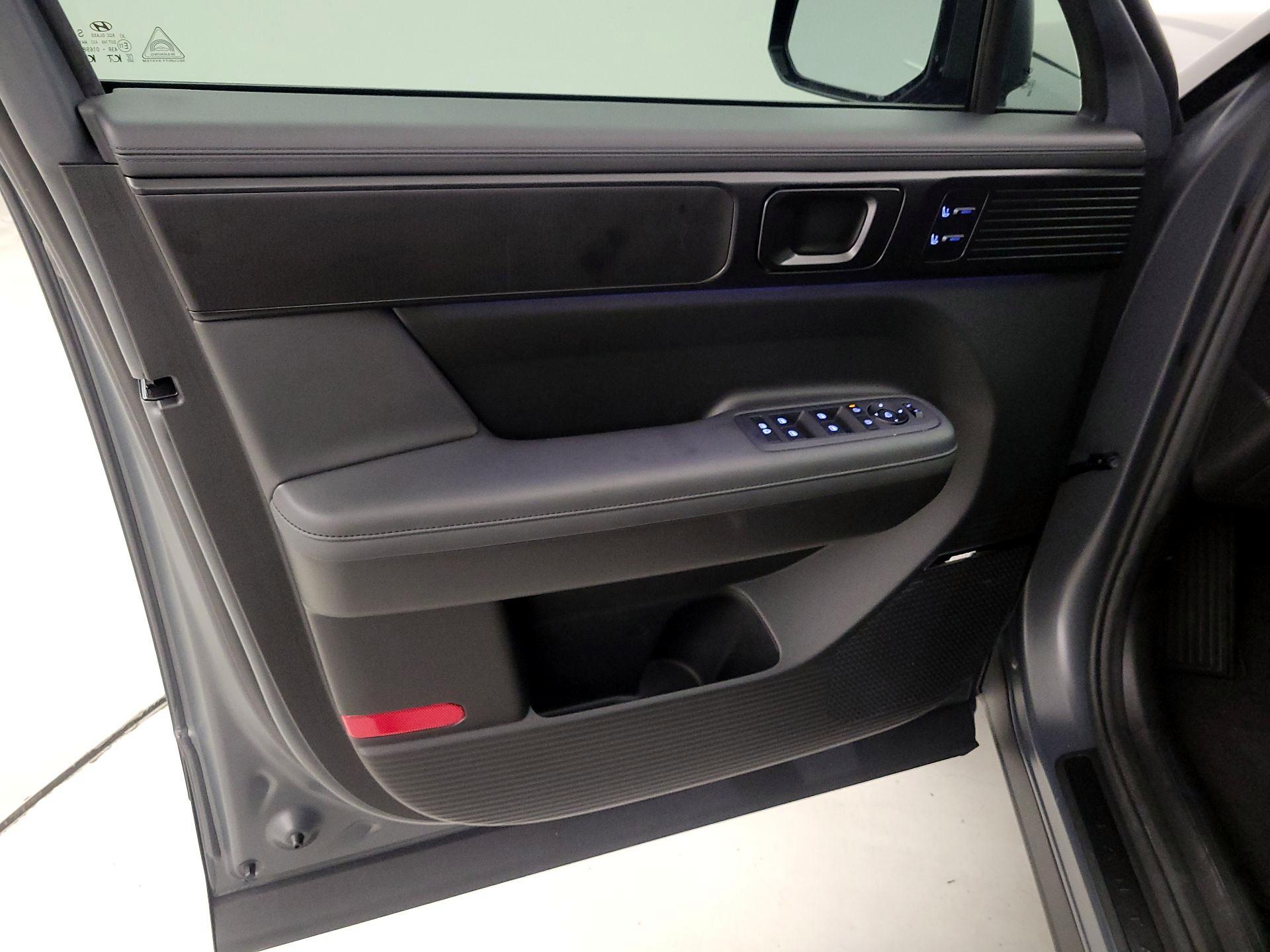 Thumbnail: 2024 Hyundai Santa Fe - 12