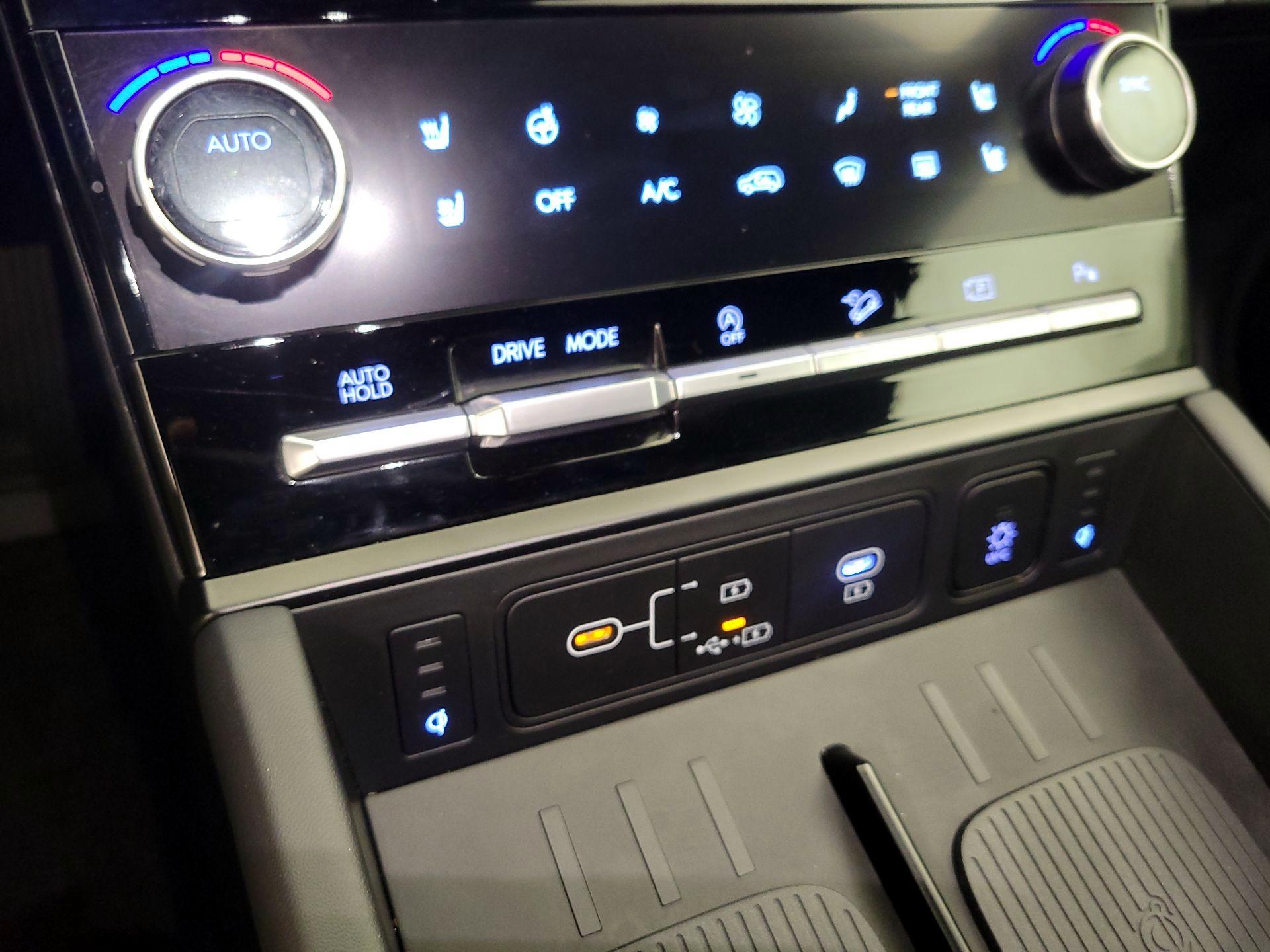 Thumbnail: 2024 Hyundai Santa Fe - 17