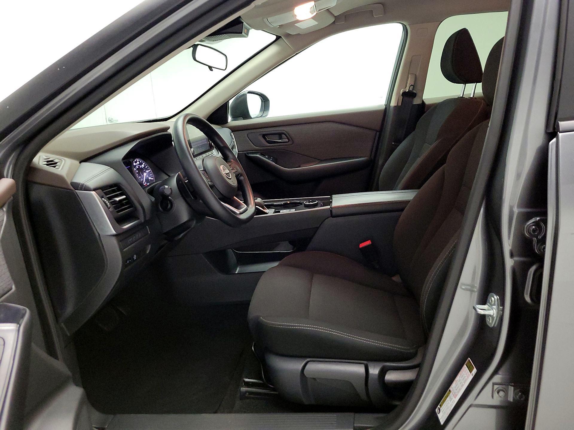 Thumbnail: 2023 Nissan Rogue - 11
