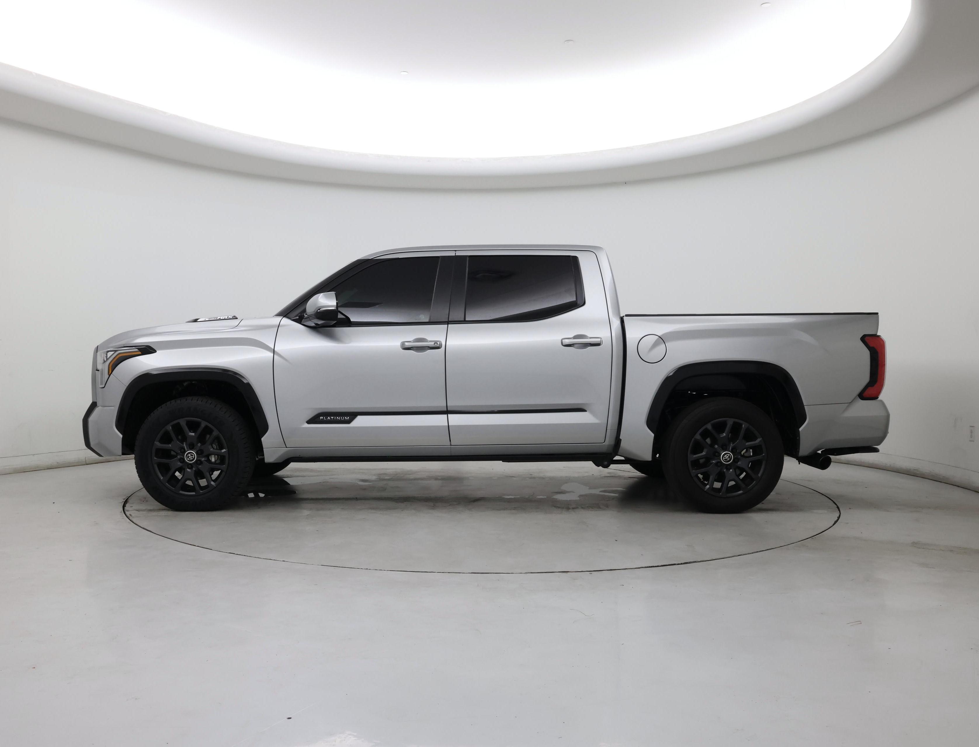 Thumbnail: 2024 Toyota Tundra - 3