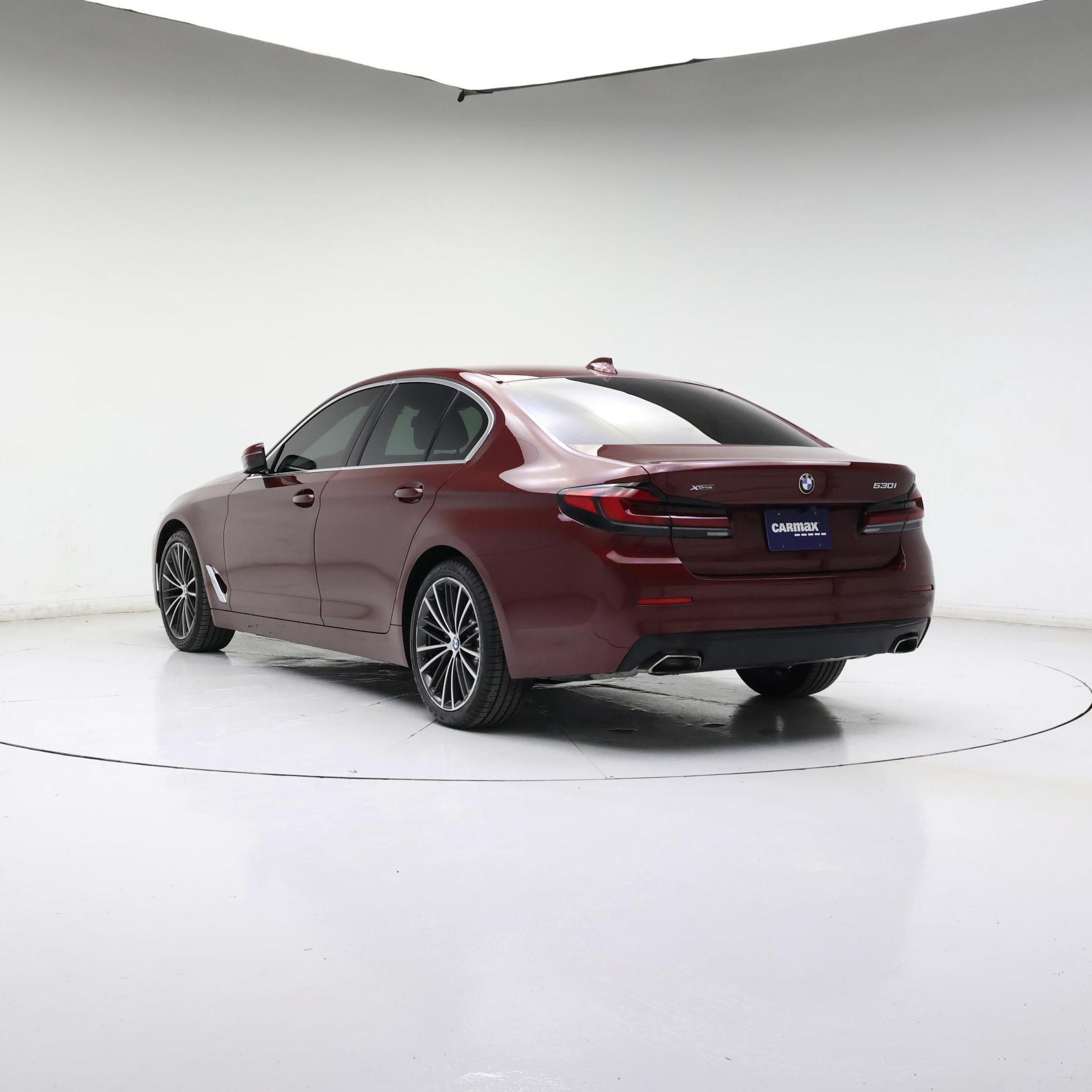 Thumbnail: 2023 BMW 5 Series - 2