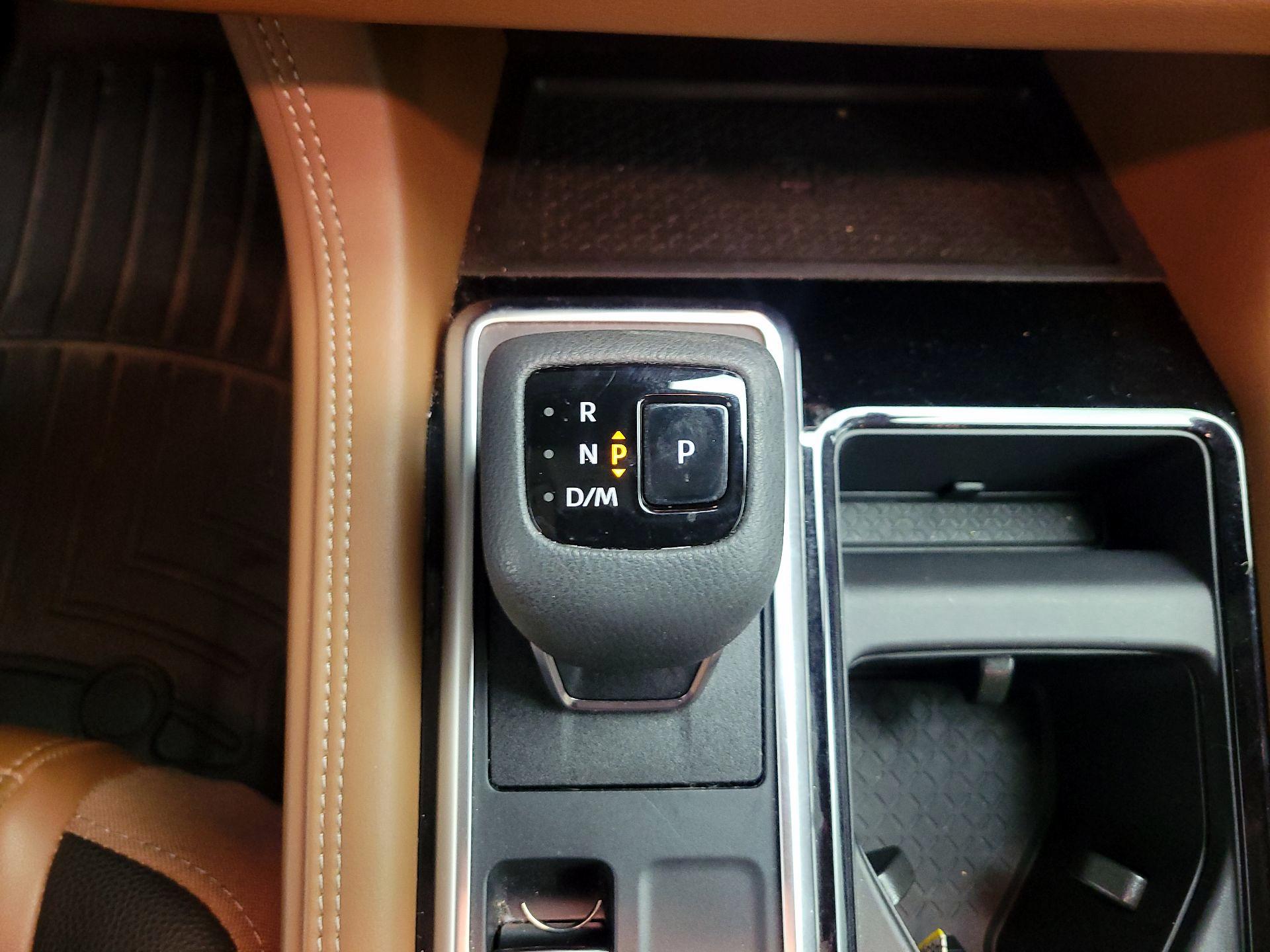 Thumbnail: 2023 Nissan Pathfinder - 15