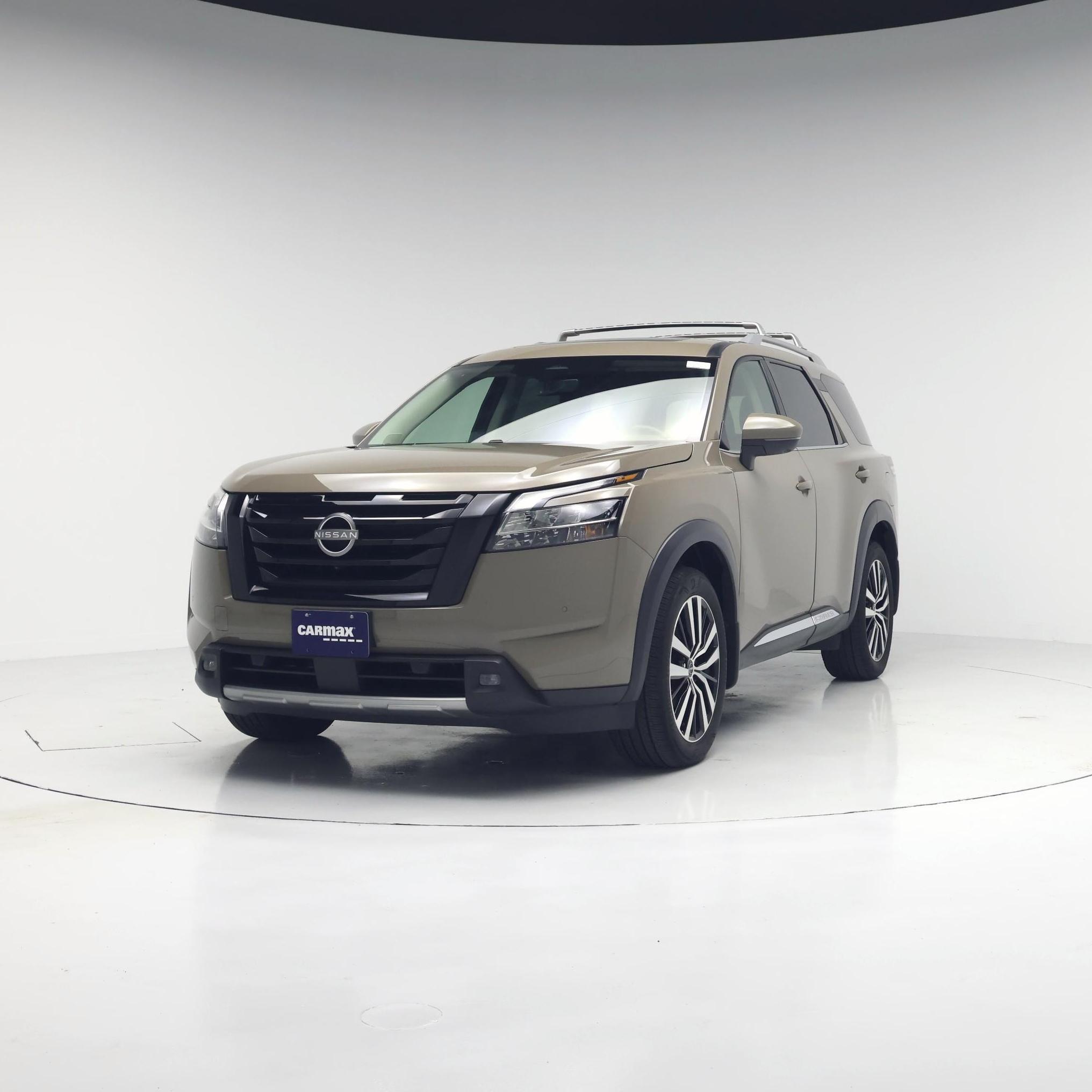 Thumbnail: 2023 Nissan Pathfinder - 4