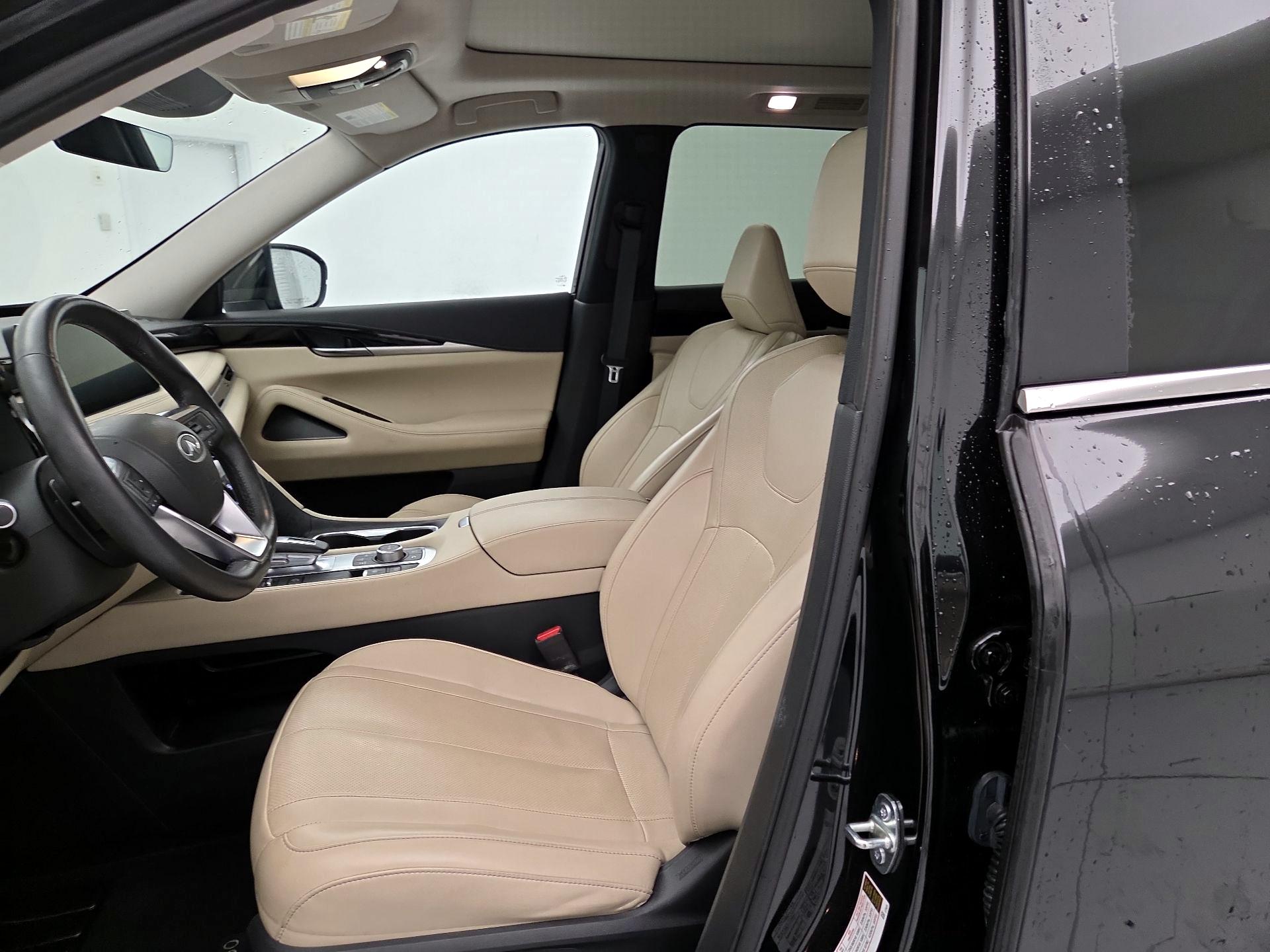 Thumbnail: 2023 INFINITI QX60 - 11