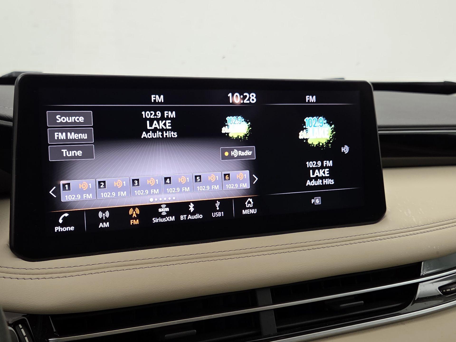 Thumbnail: 2023 INFINITI QX60 - 15