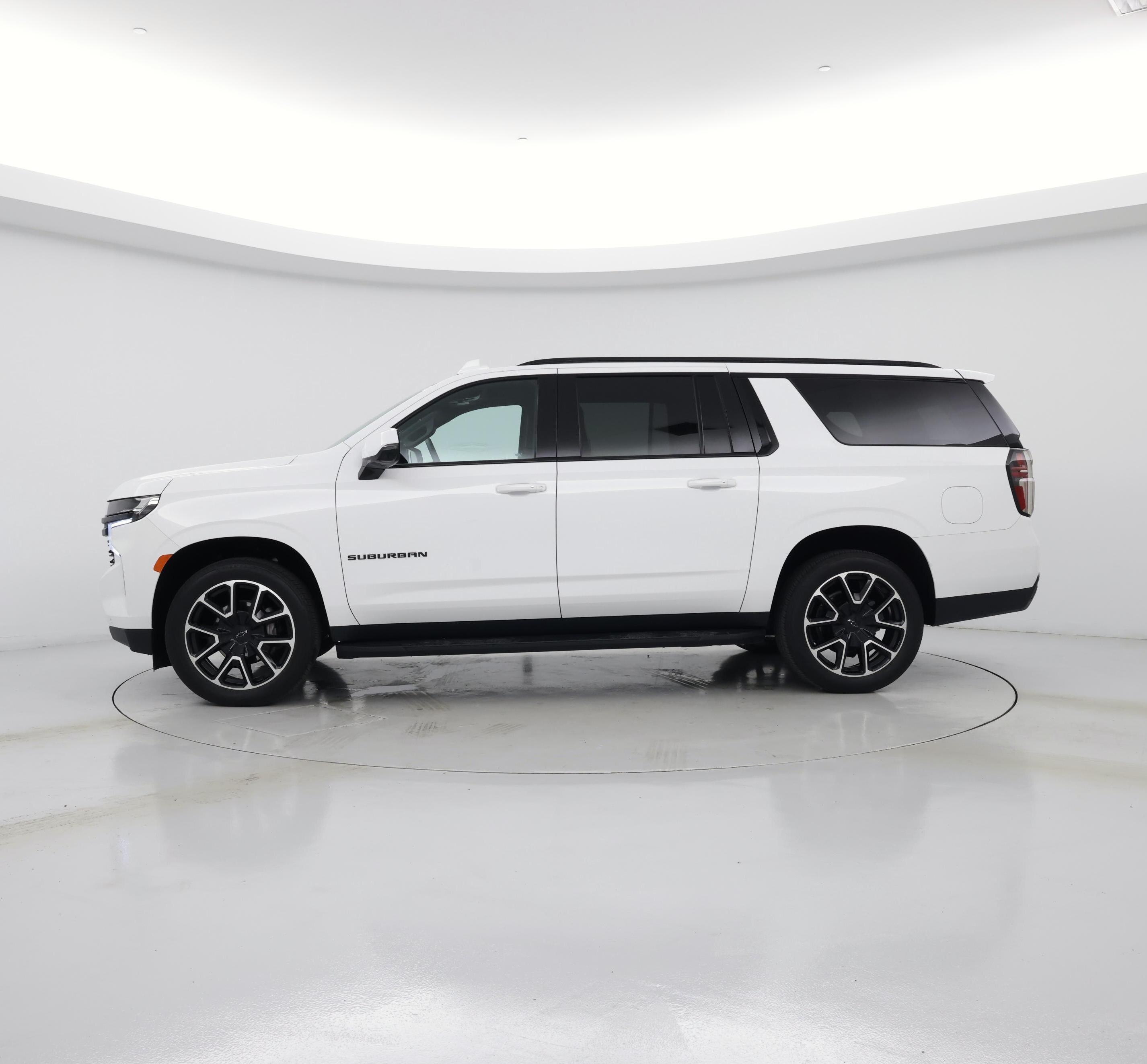 Thumbnail: 2023 Chevrolet Suburban - 3