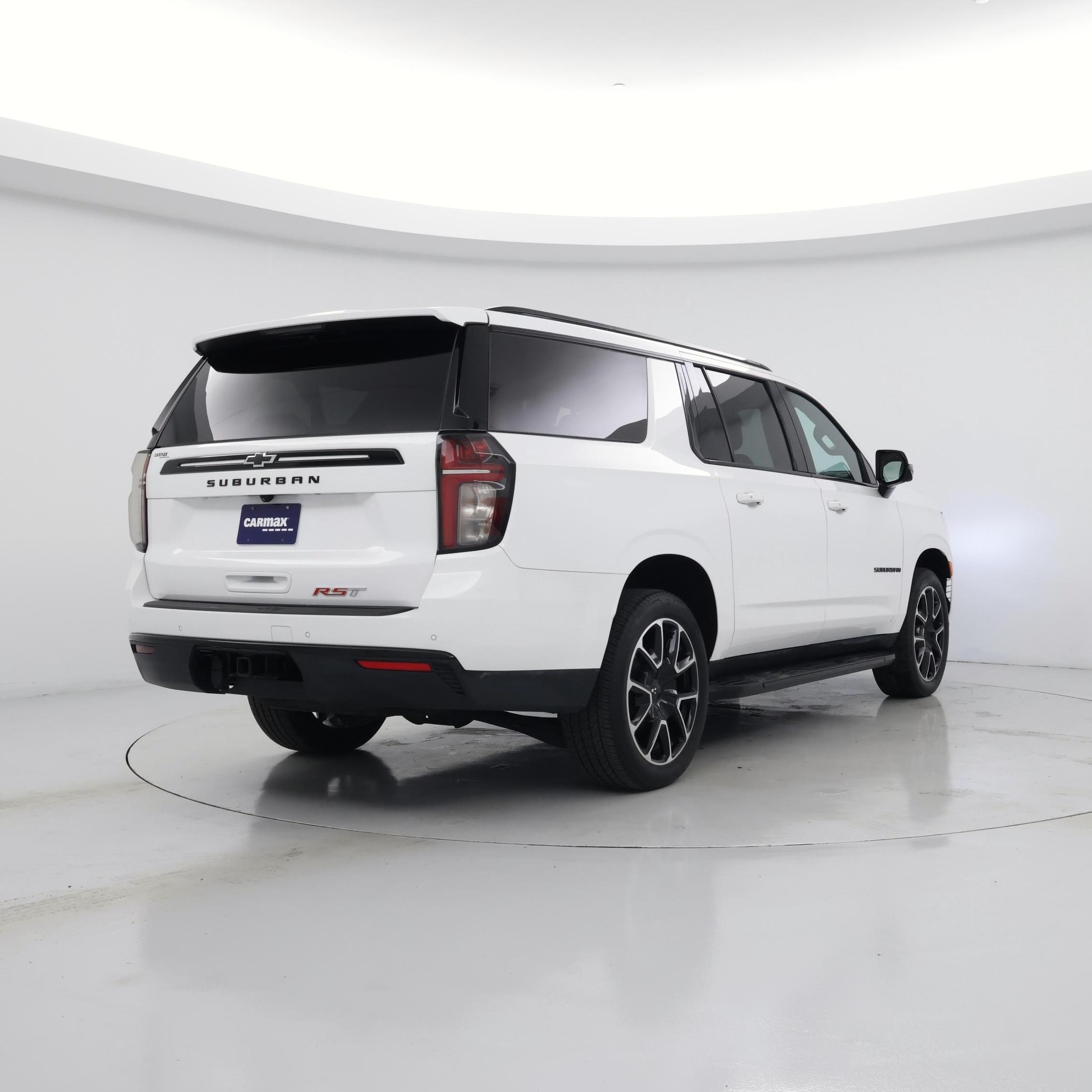 Thumbnail: 2023 Chevrolet Suburban - 8