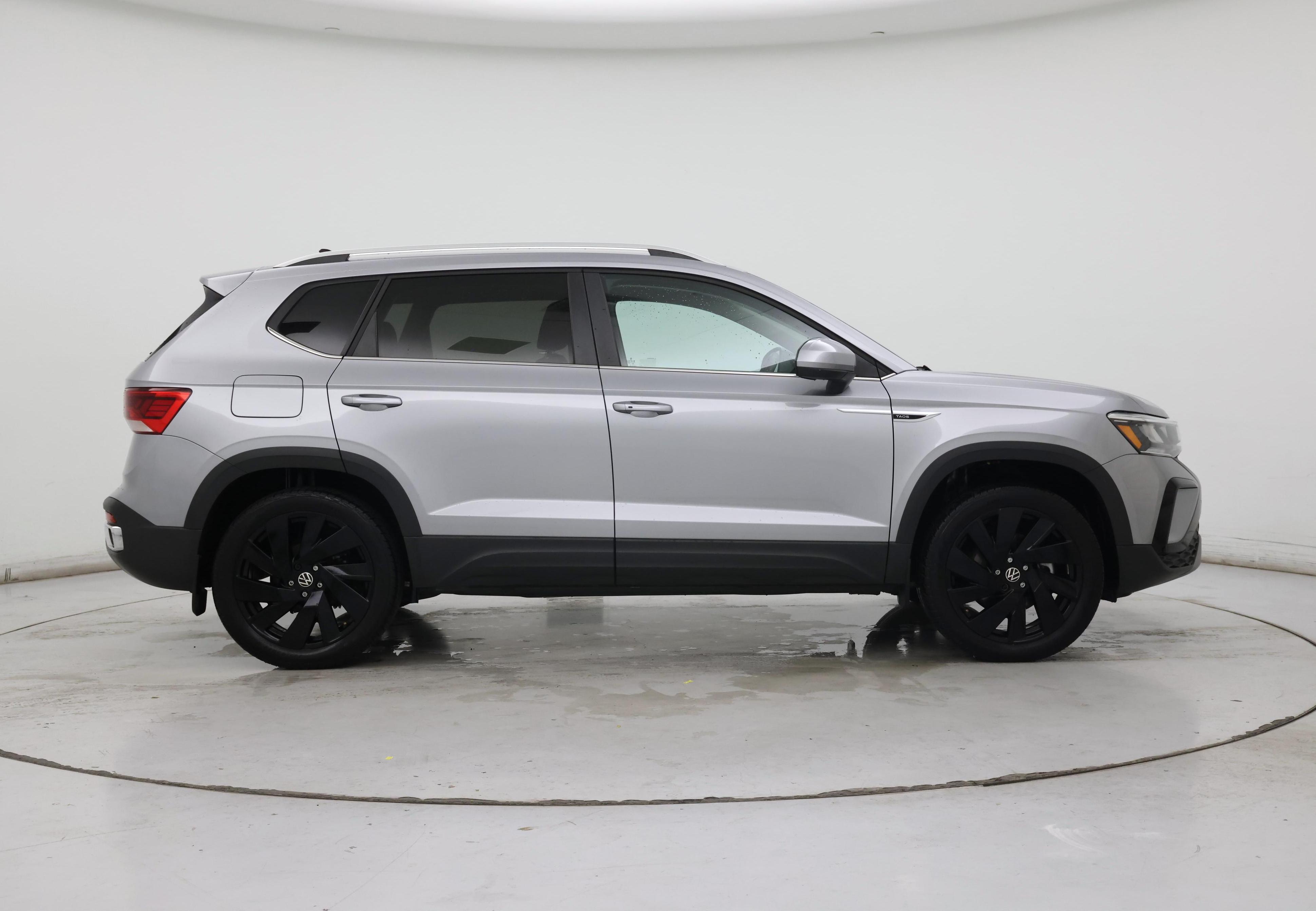 Thumbnail: 2024 Volkswagen Taos - 7
