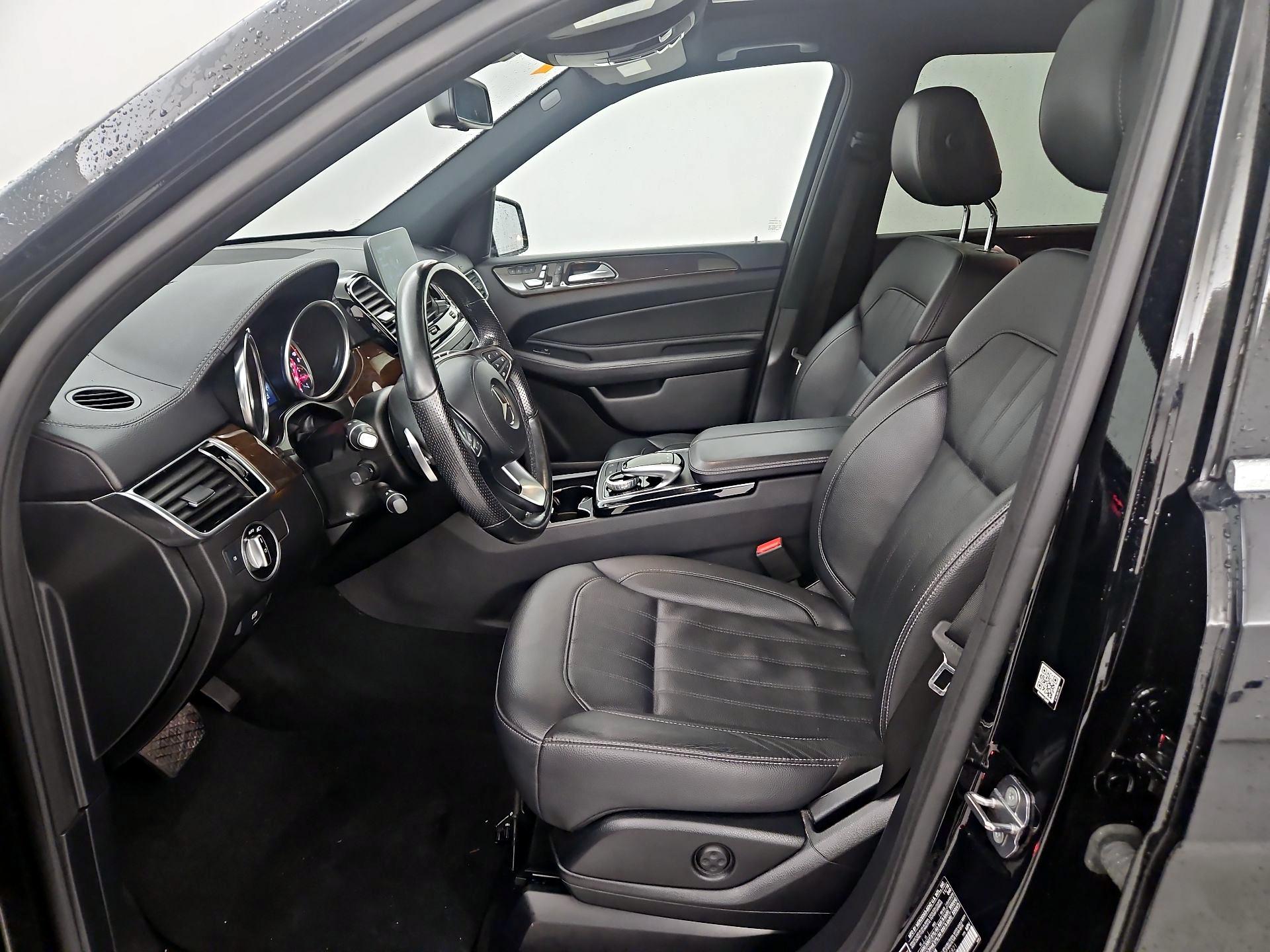 Thumbnail: 2019 Mercedes-Benz GLS - 11