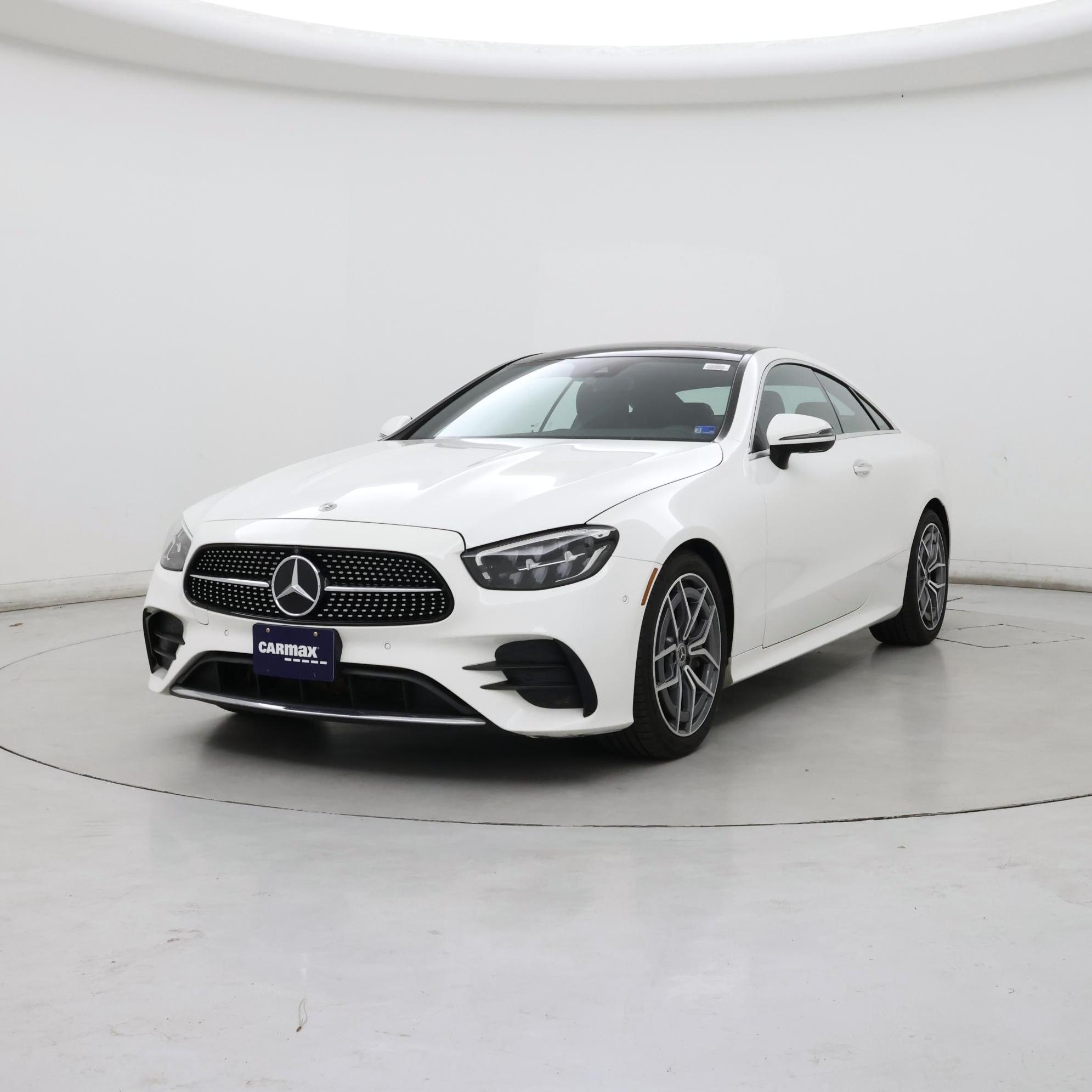Thumbnail: 2023 Mercedes-Benz E-Class - 4