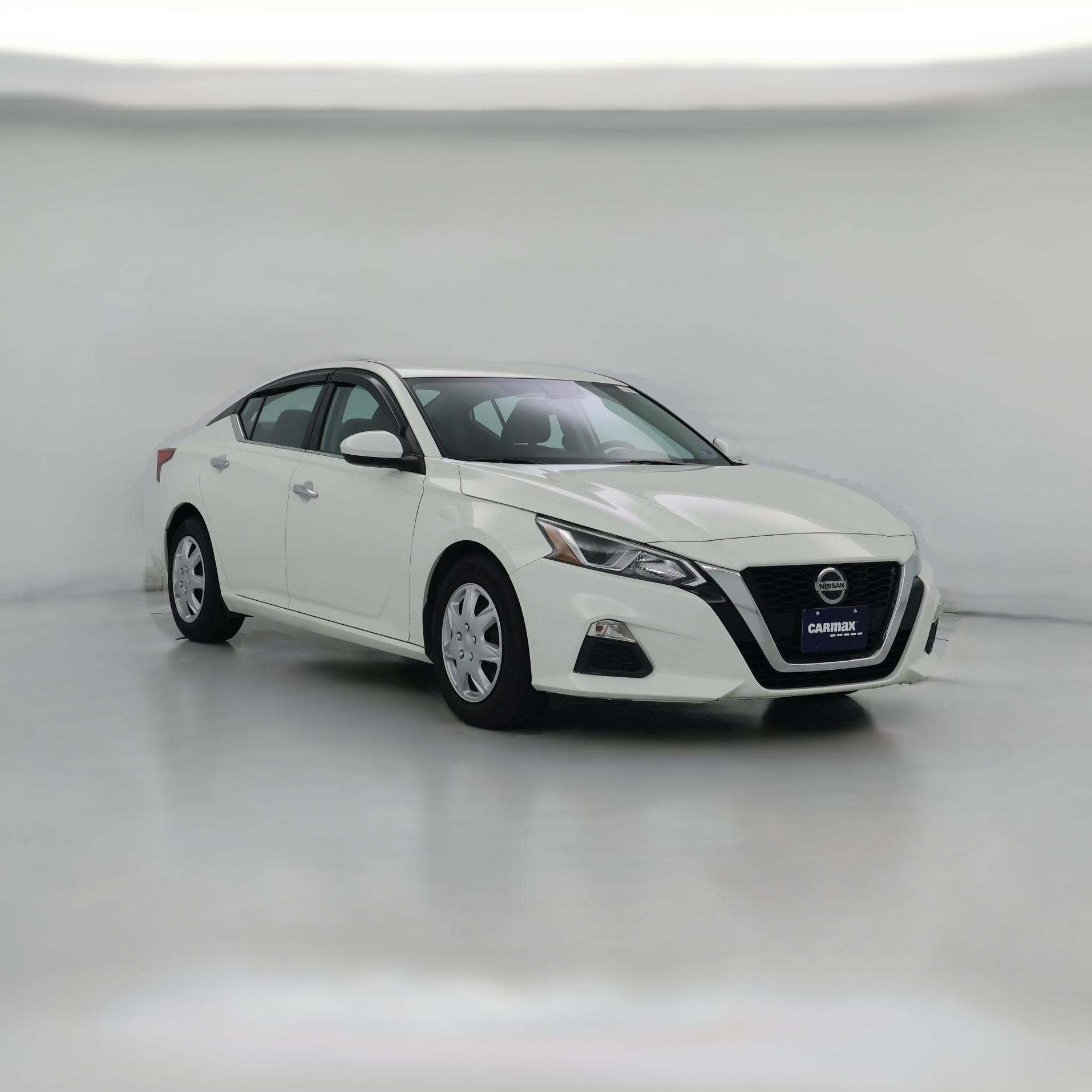 Thumbnail: 2020 Nissan Altima - 1