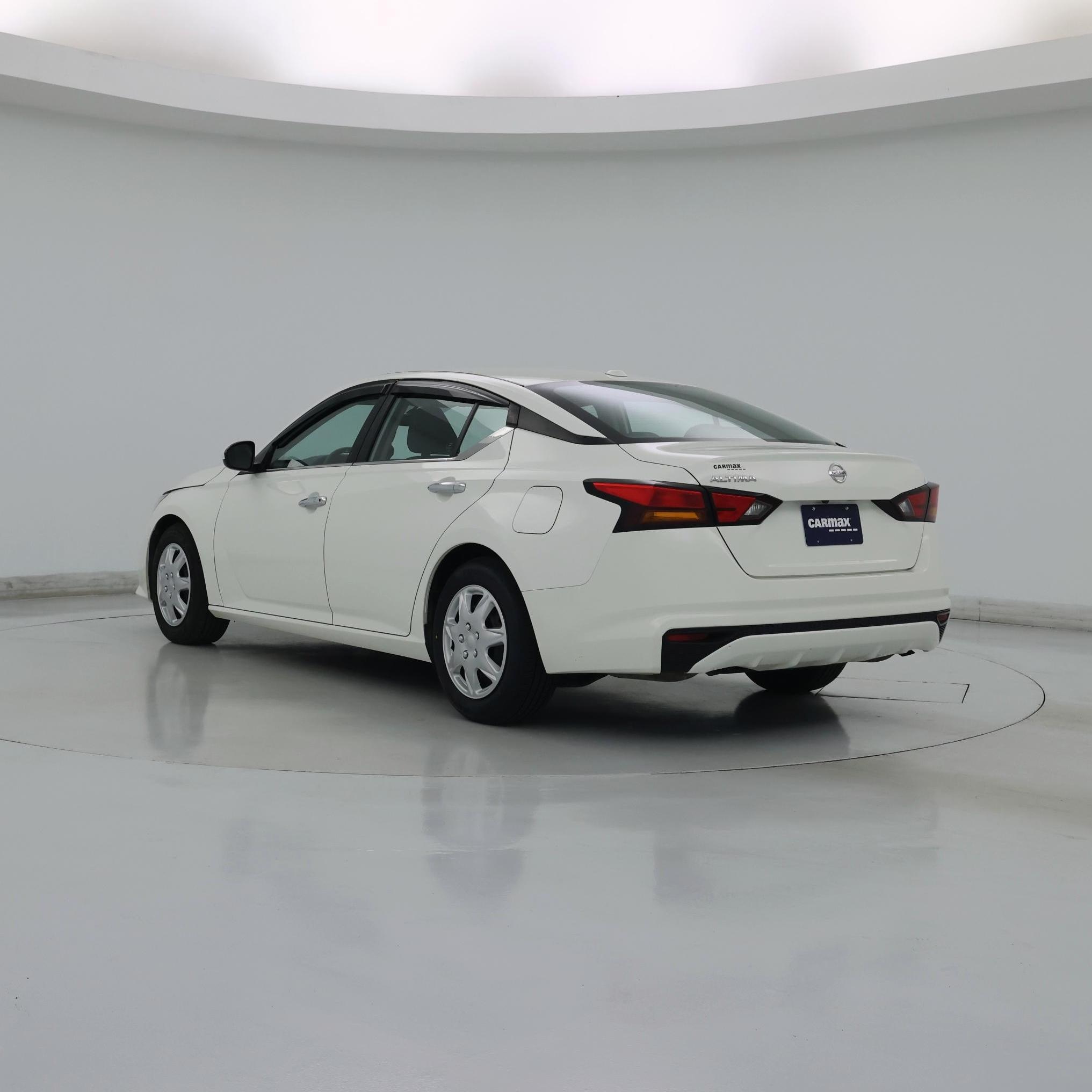 Thumbnail: 2020 Nissan Altima - 2