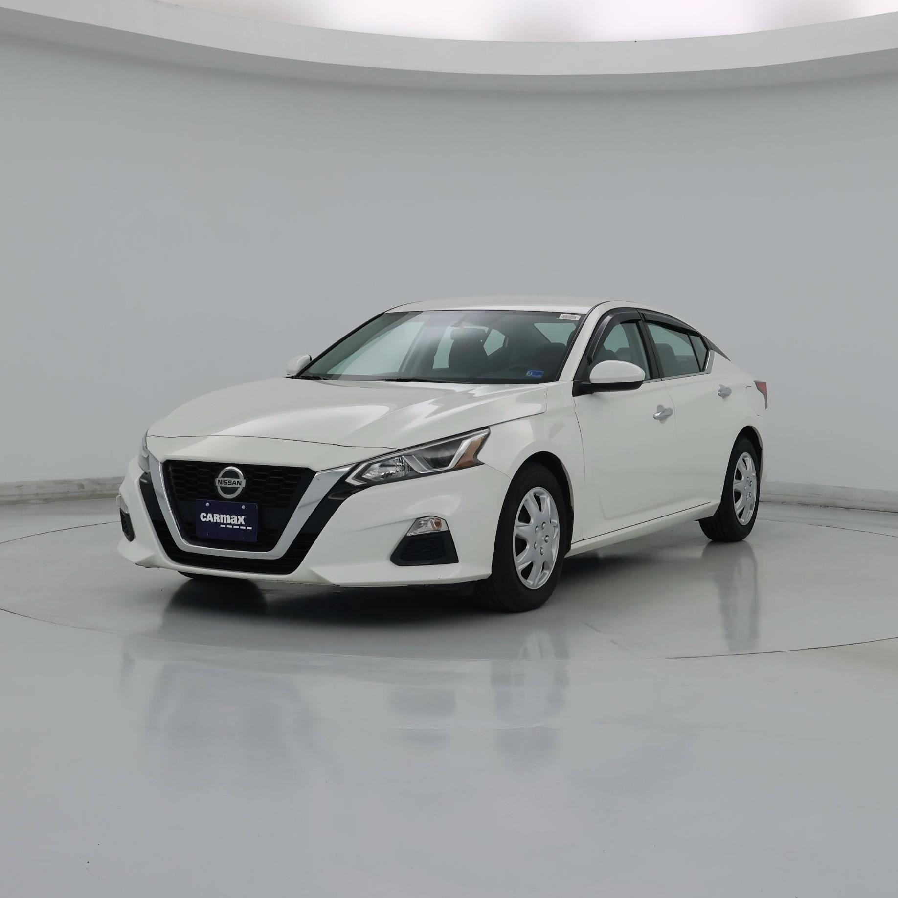Thumbnail: 2020 Nissan Altima - 4